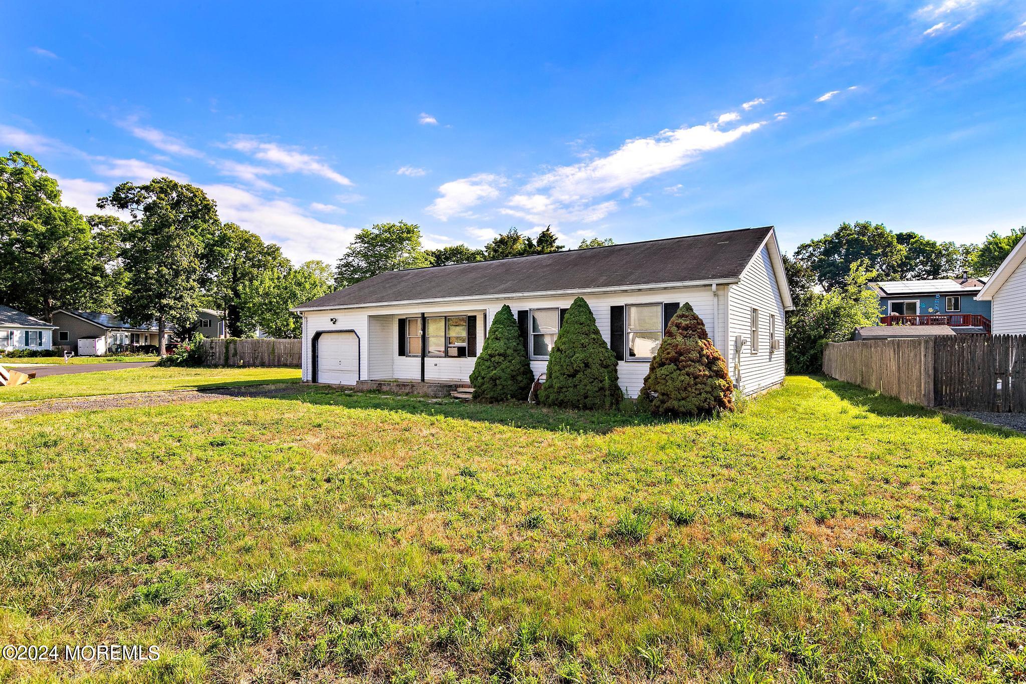 30 Oakleaf Drive