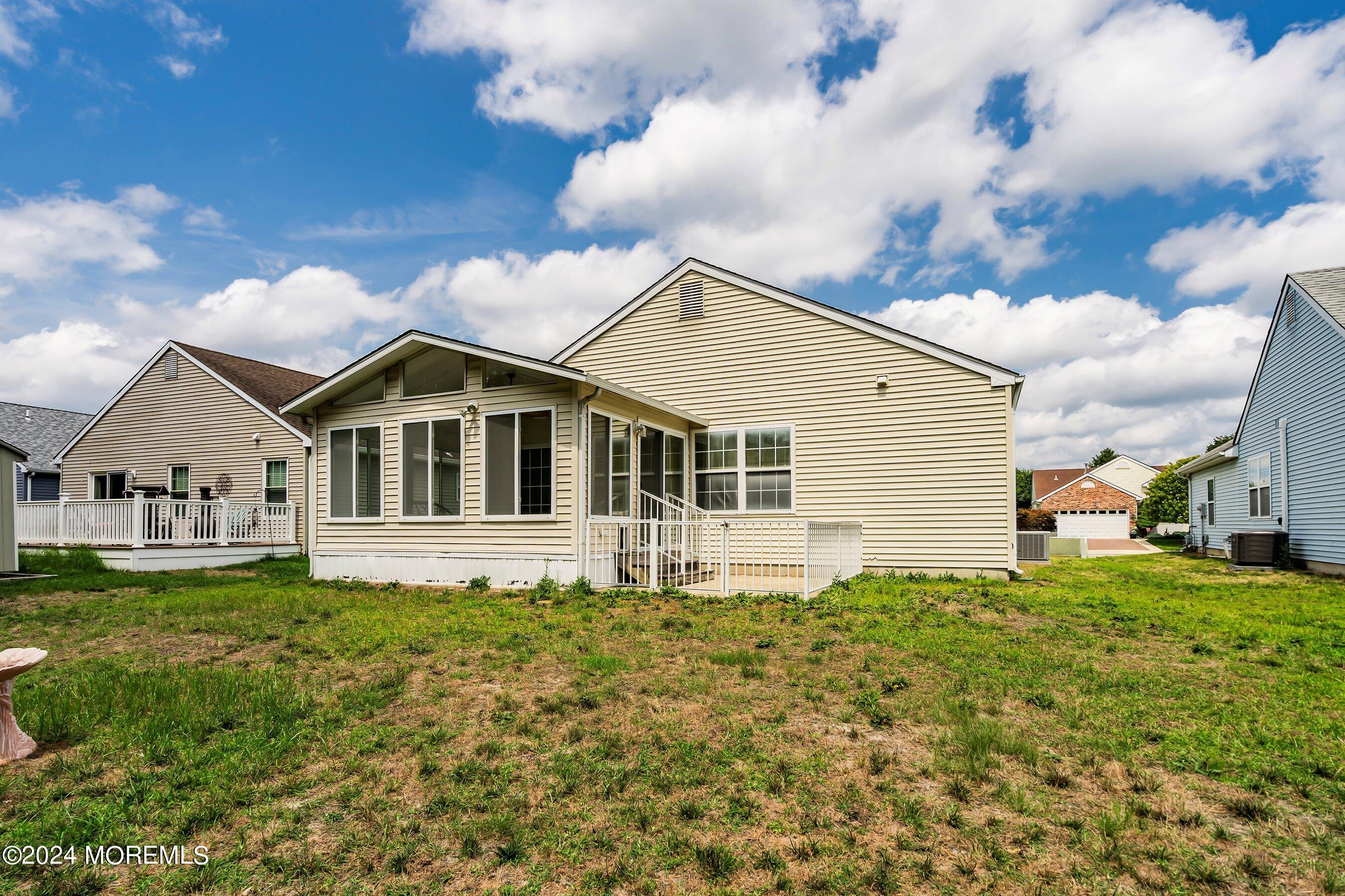 322 Jamaica Boulevard