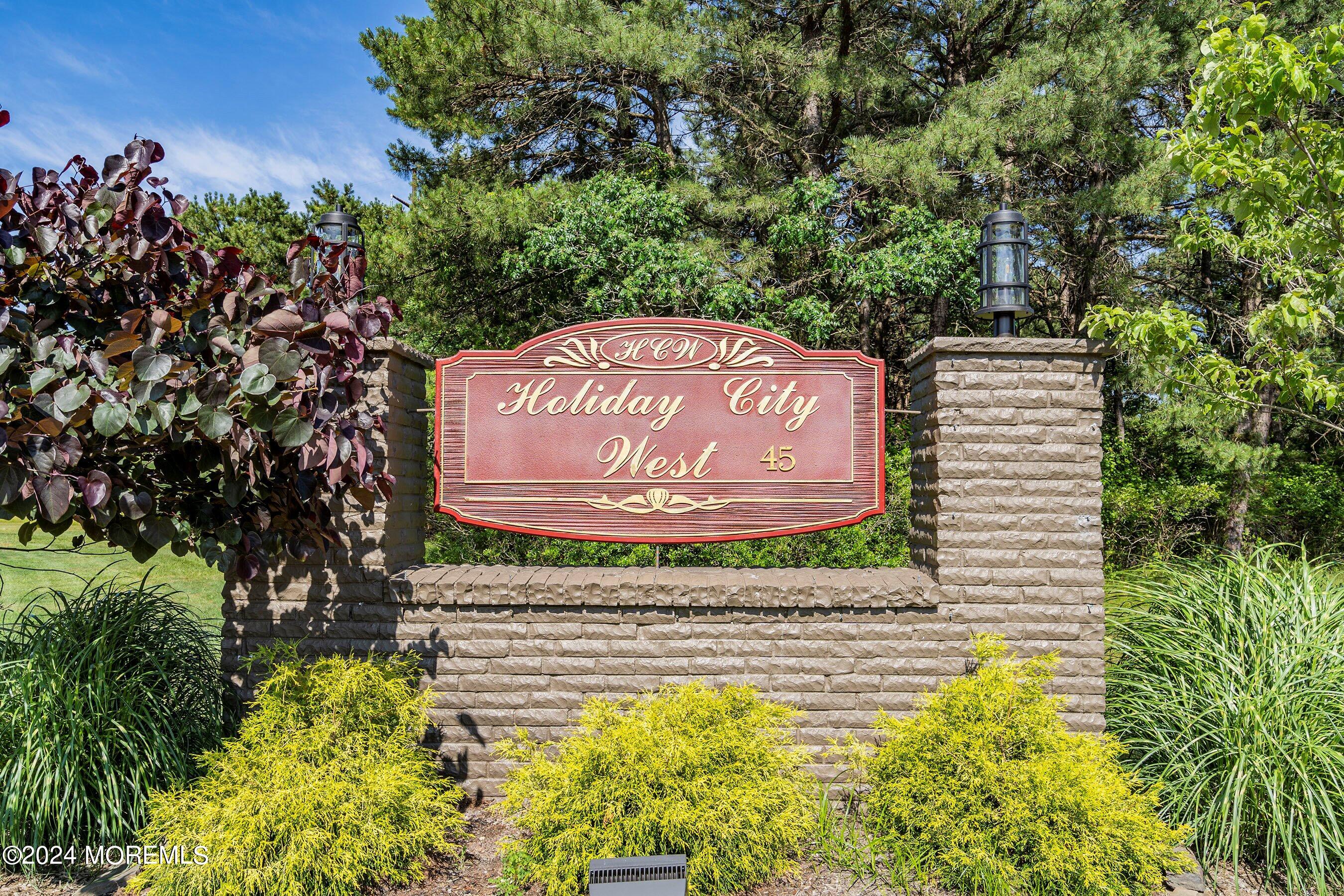 322 Jamaica Boulevard
