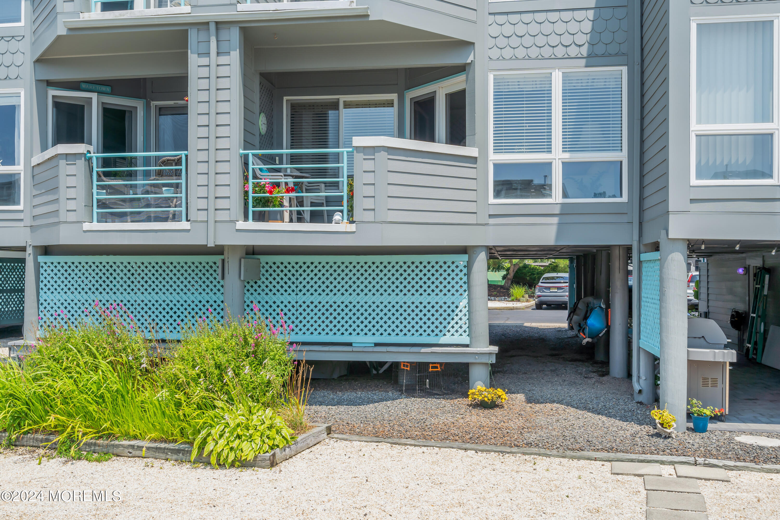 17 Grand Bay Harbor Drive