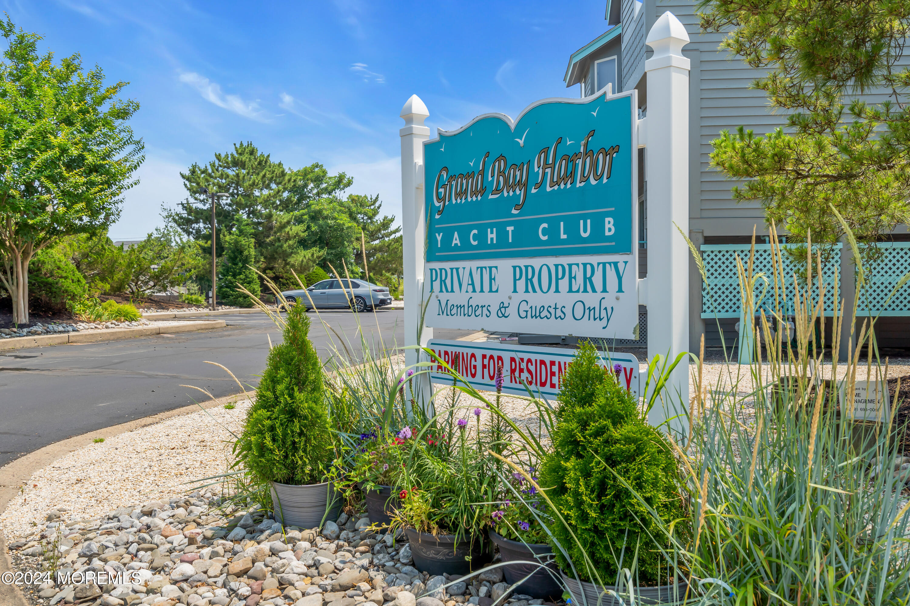 17 Grand Bay Harbor Drive