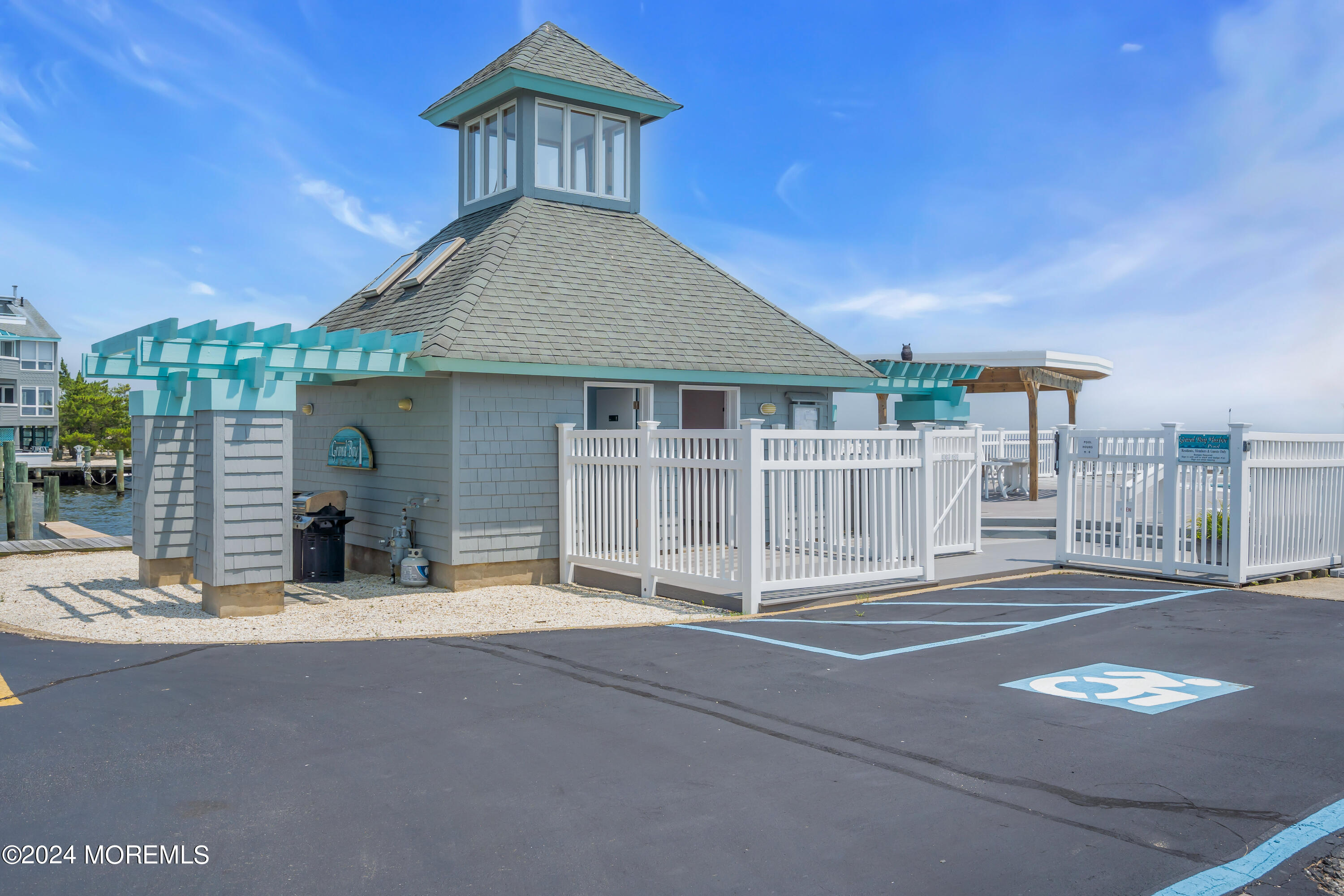 17 Grand Bay Harbor Drive