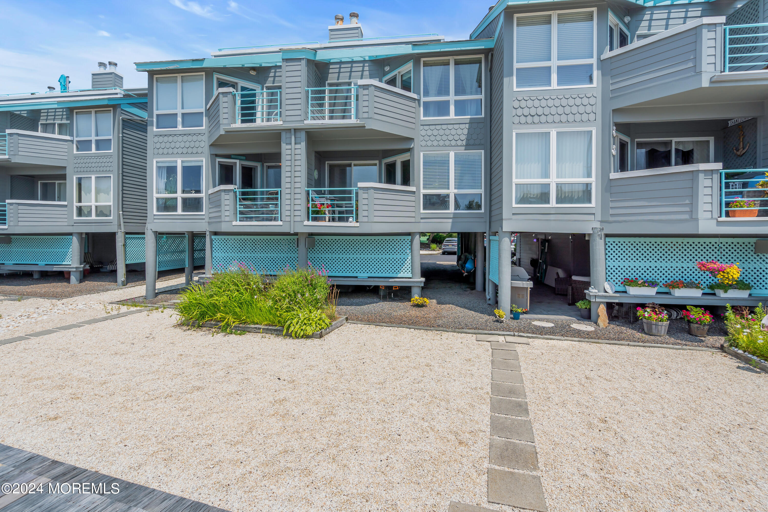 17 Grand Bay Harbor Drive