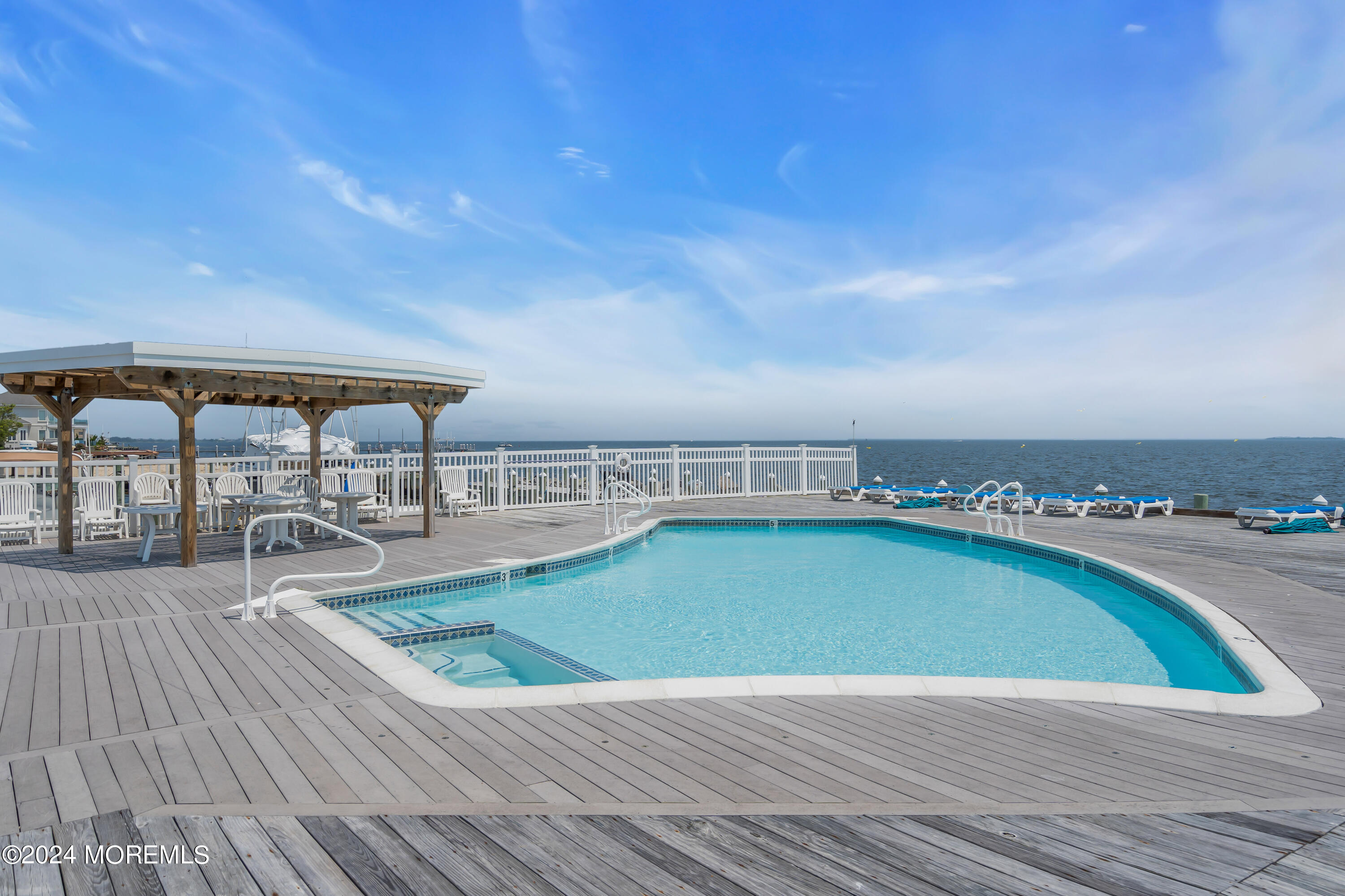 17 Grand Bay Harbor Drive