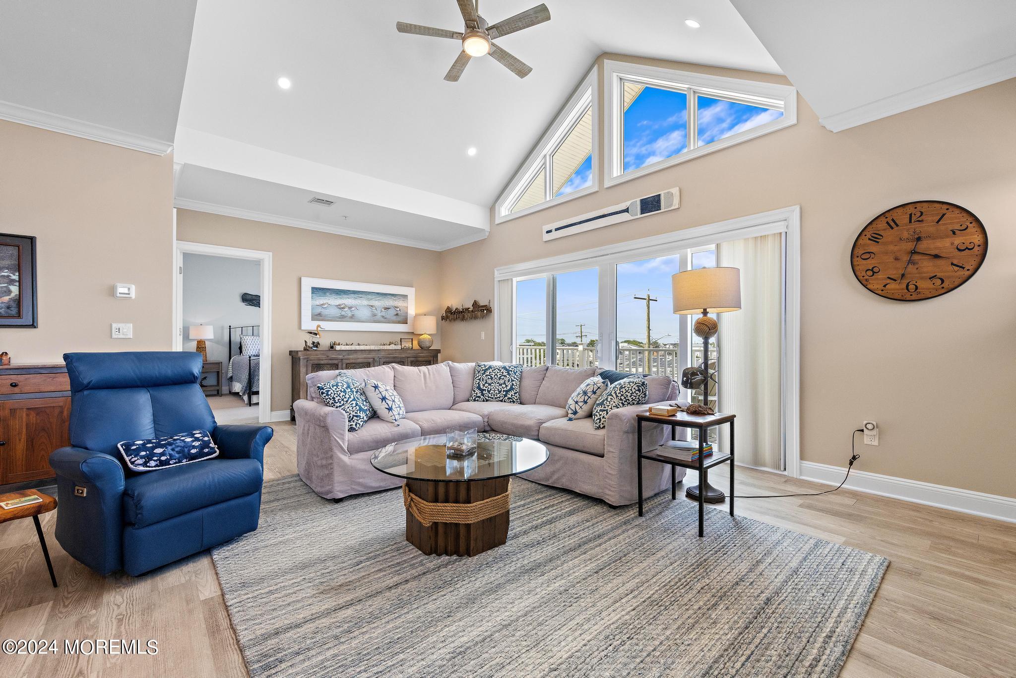 101 W 9th Street 307