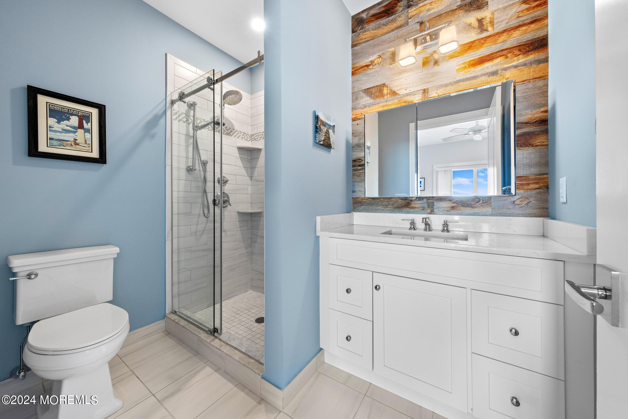 101 W 9th Street 307