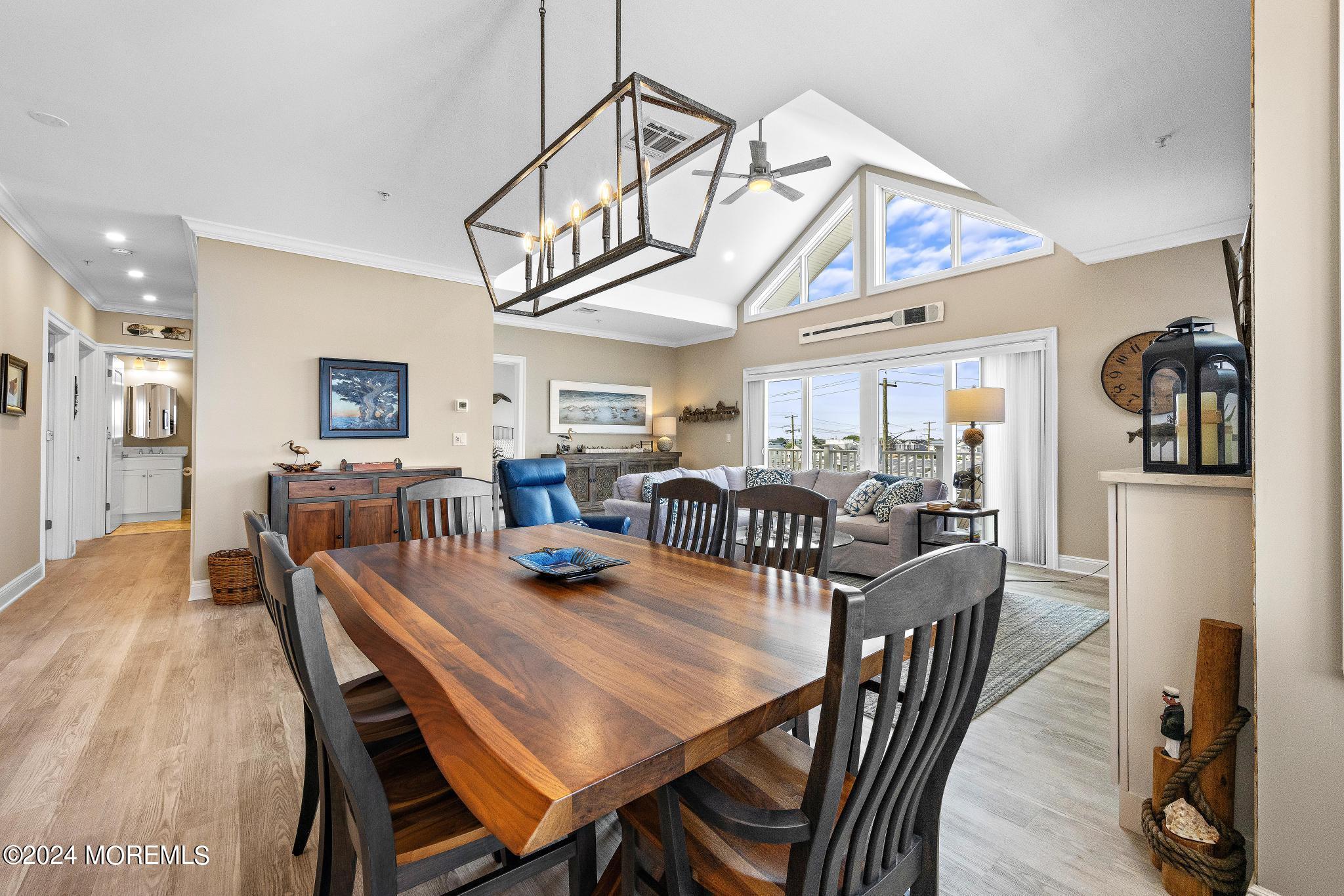 101 W 9th Street 307