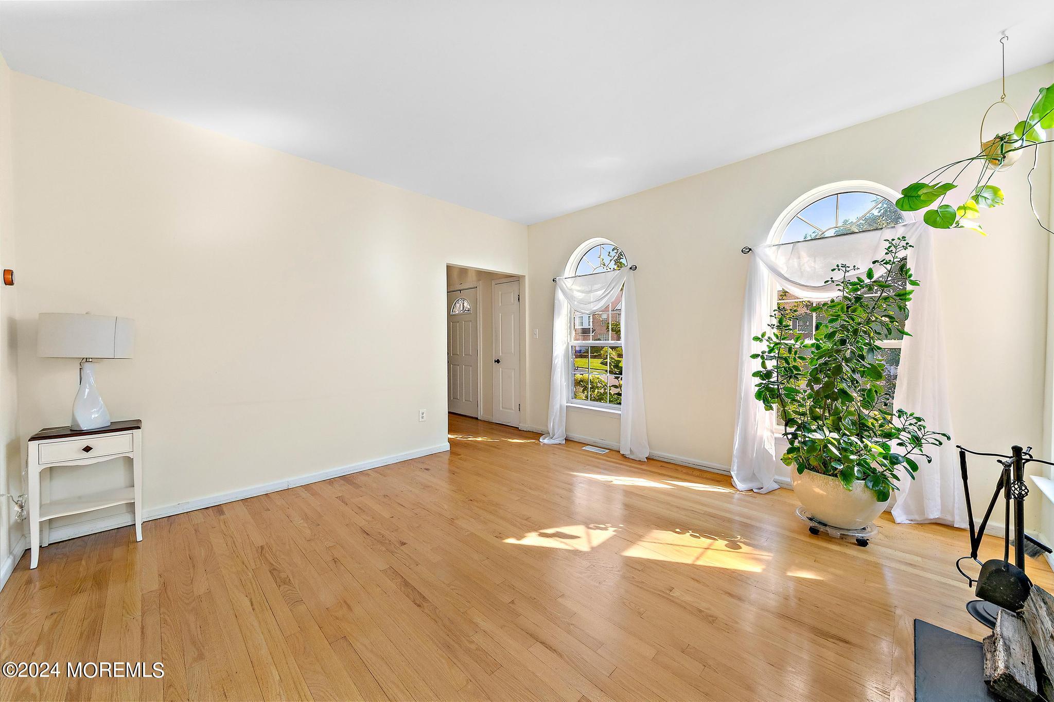 17 Sugarhill Road