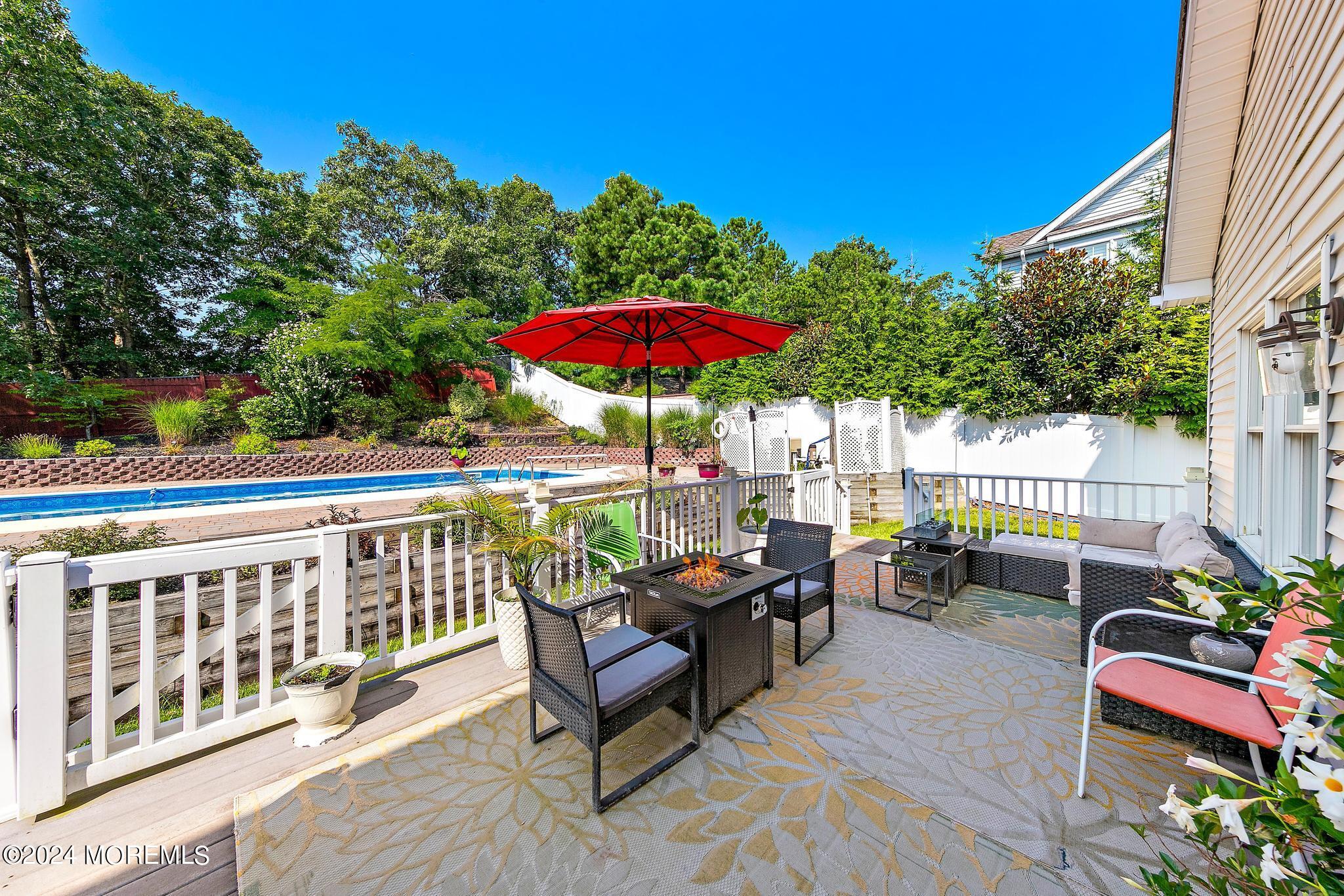 17 Sugarhill Road