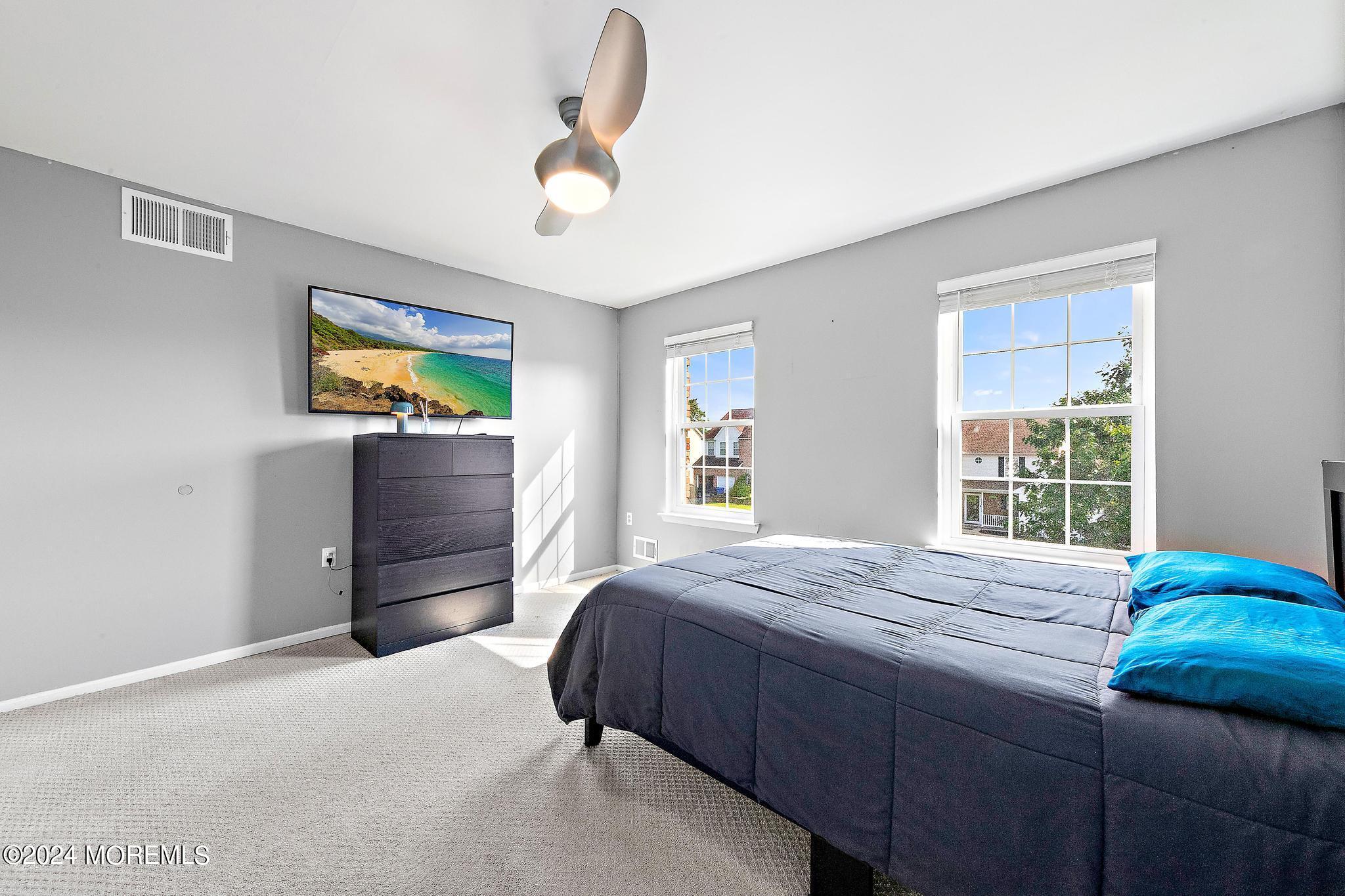 17 Sugarhill Road