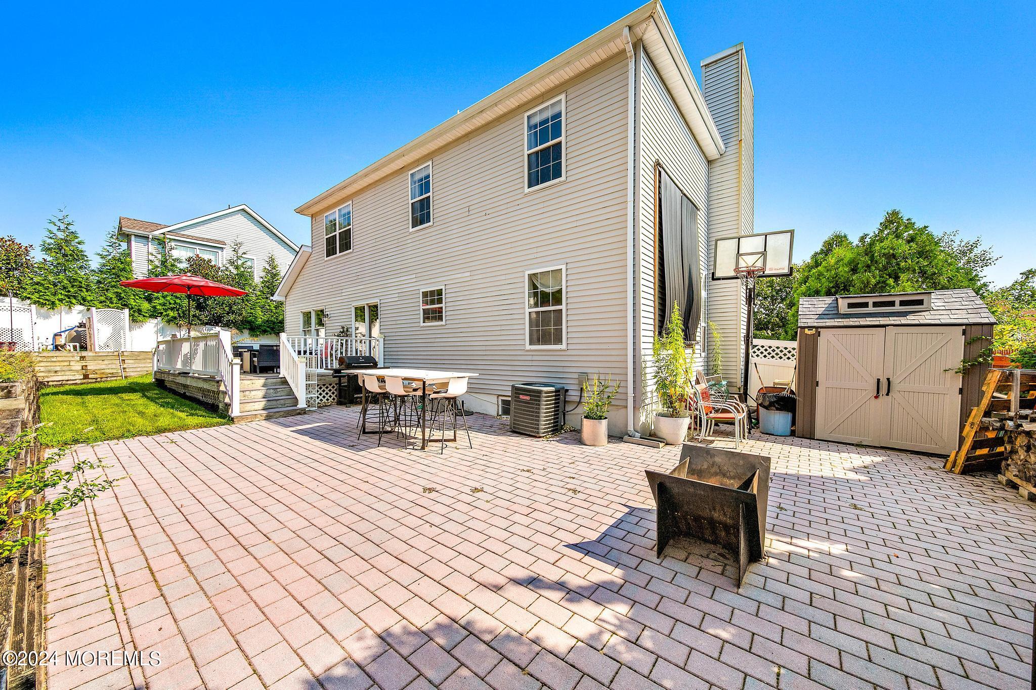 17 Sugarhill Road