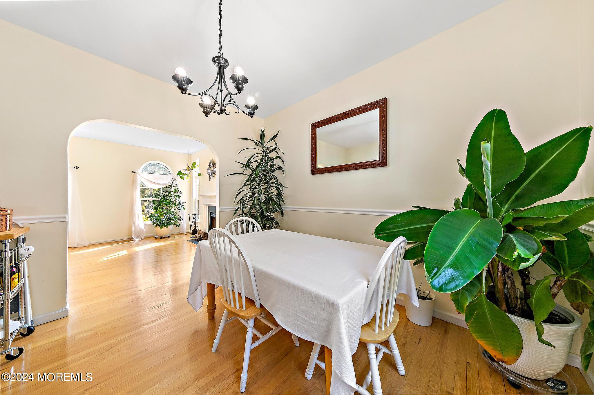 17 Sugarhill Road