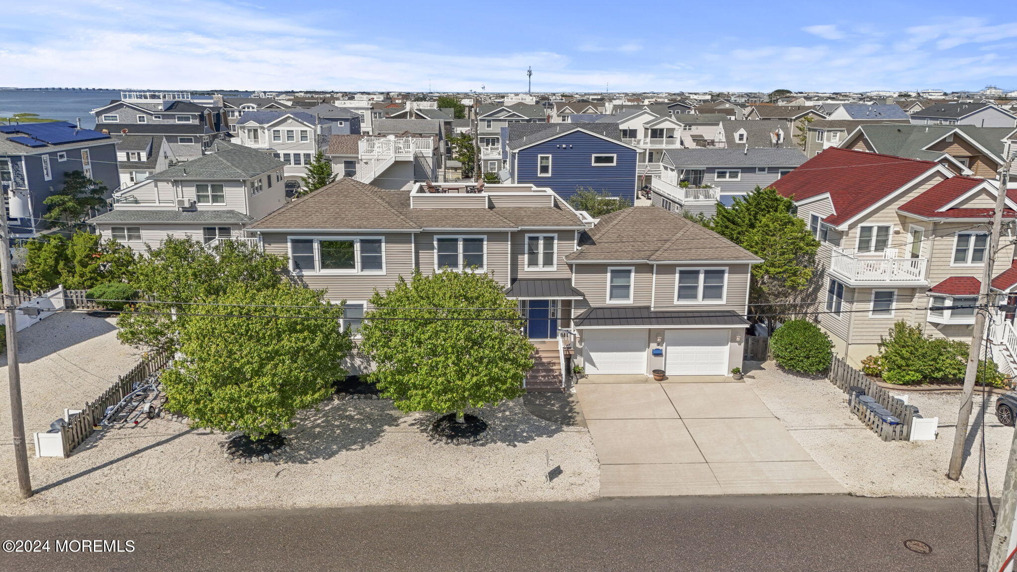 21 W Bayberry Drive