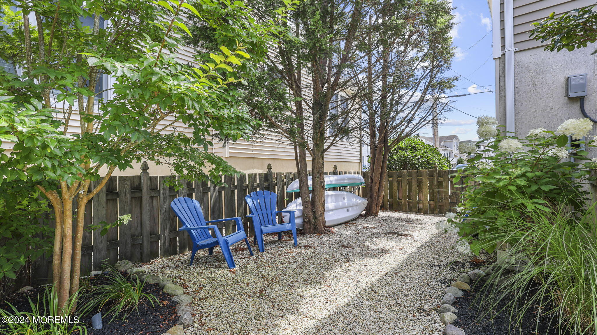 21 W Bayberry Drive