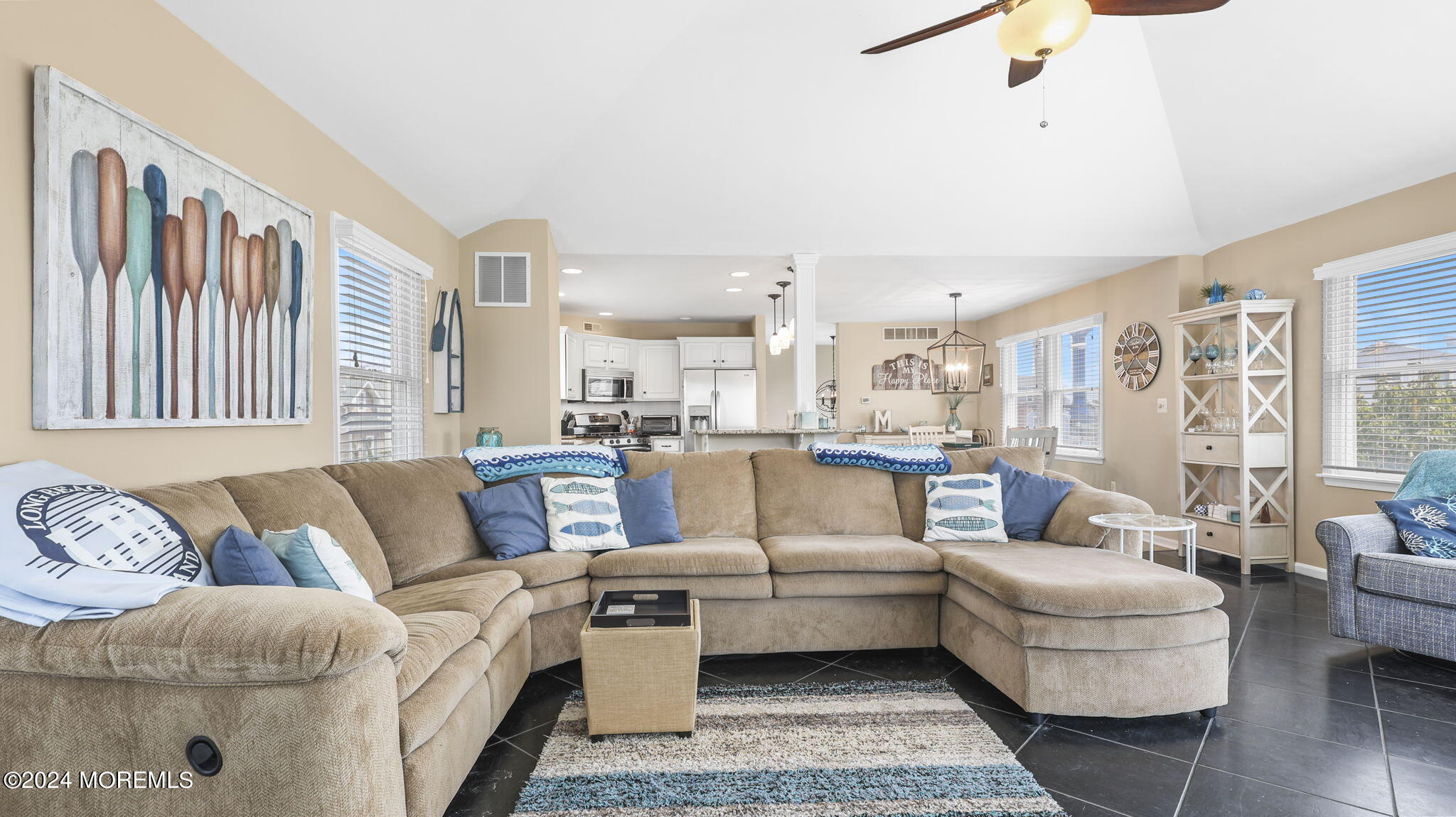 21 W Bayberry Drive