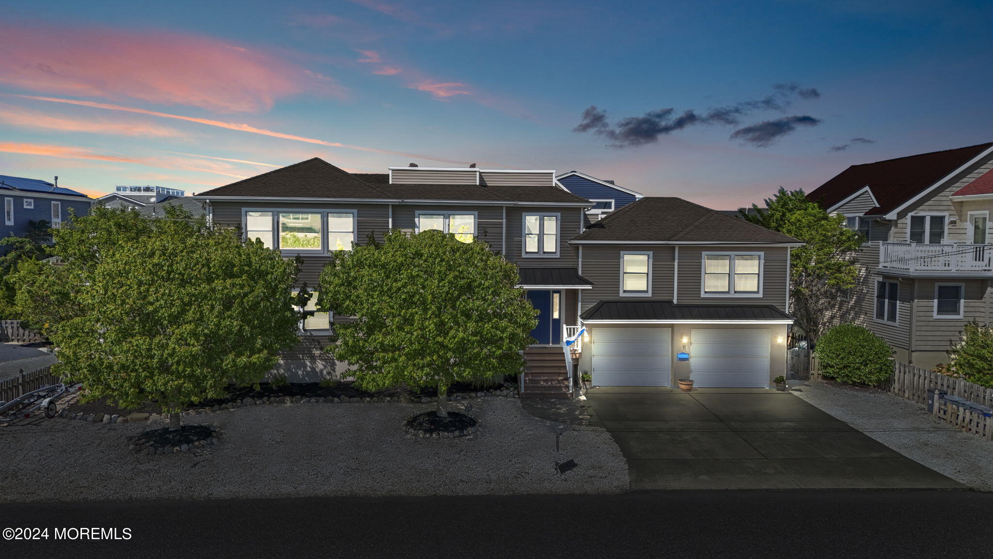 21 W Bayberry Drive