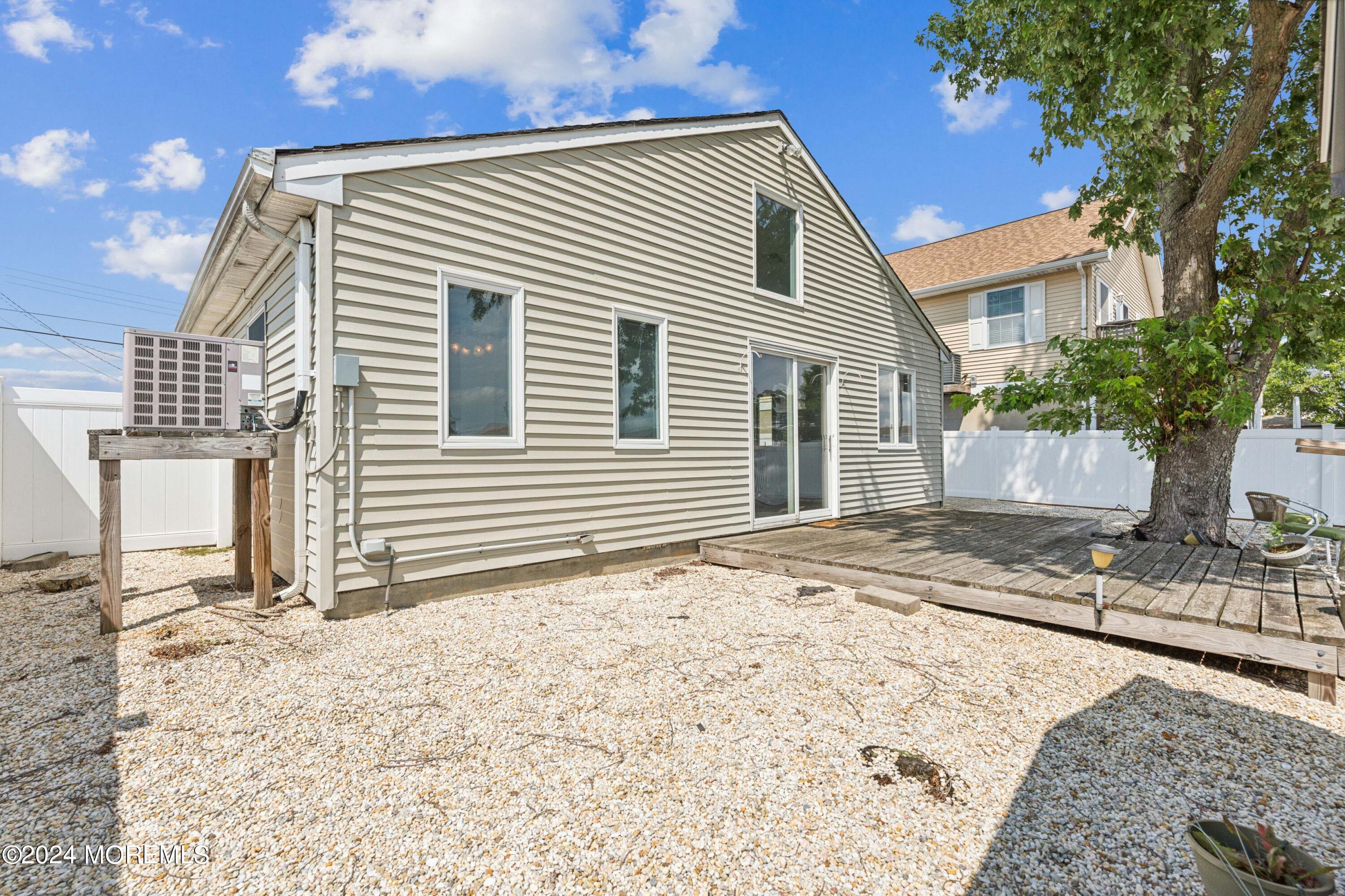 113 Lake Superior Drive