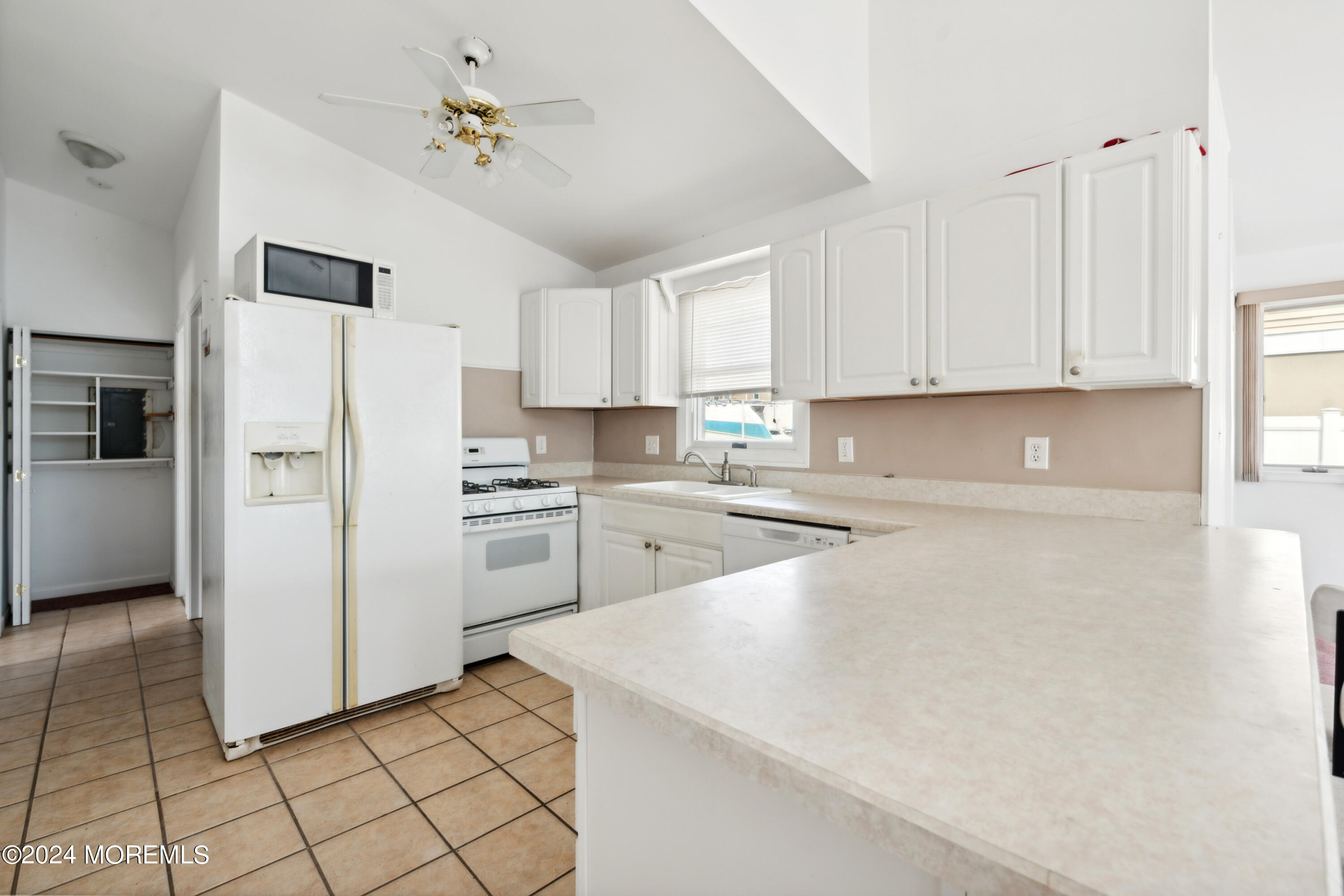 113 Lake Superior Drive