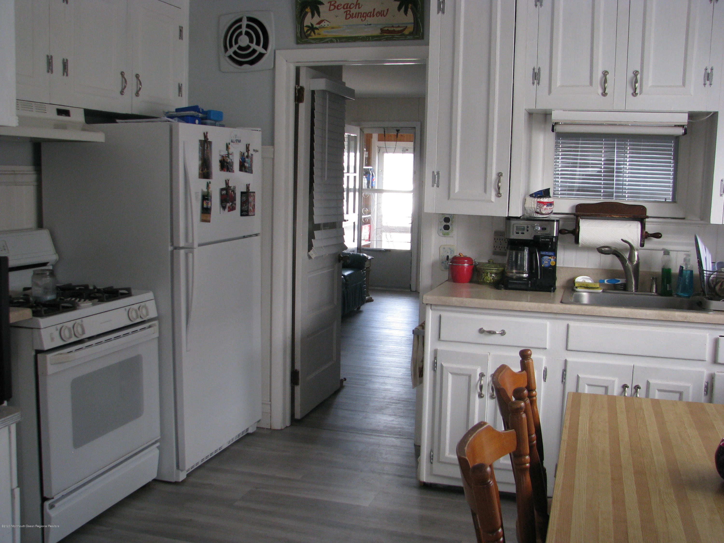 23 N 10th Street