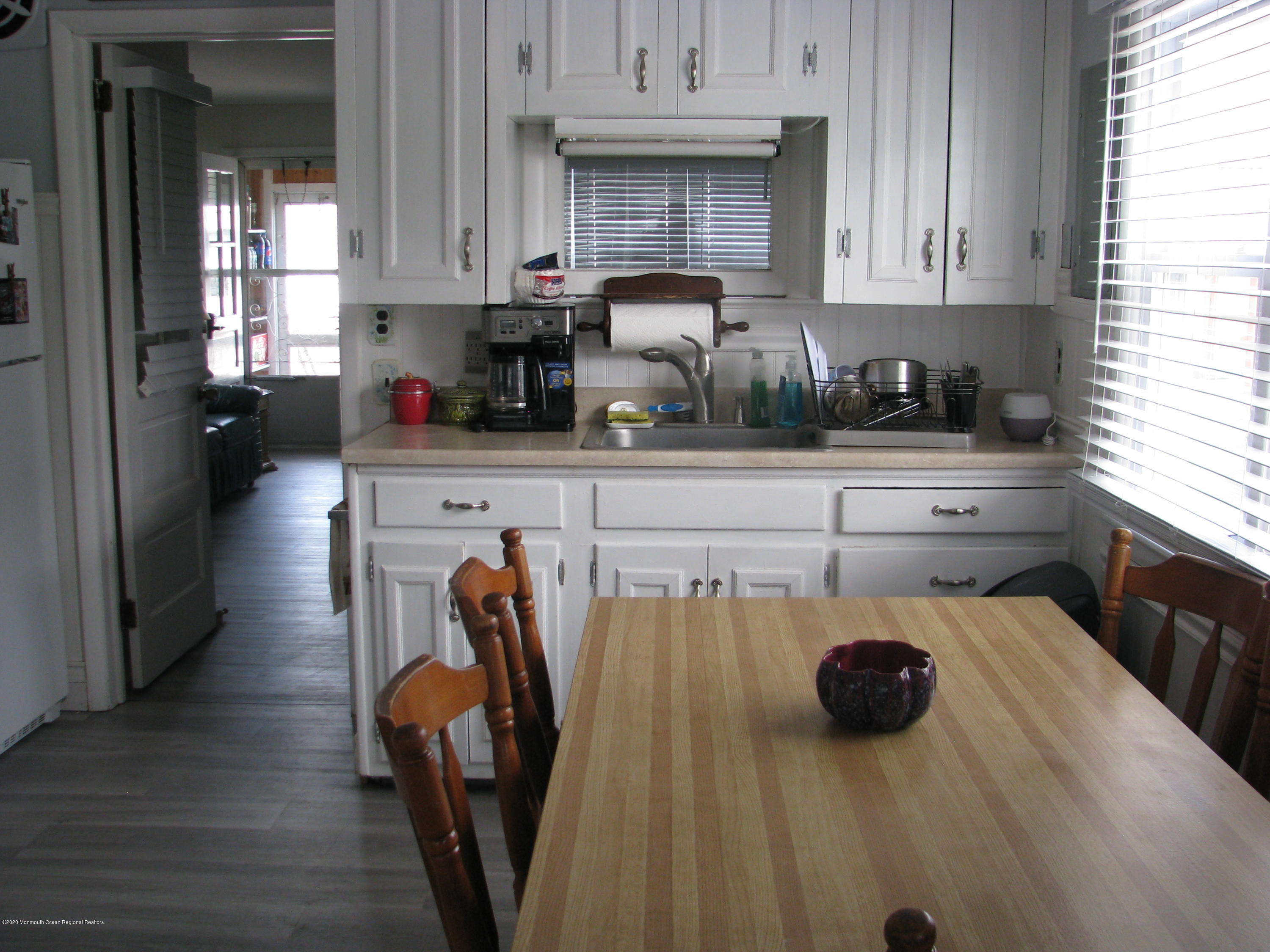 23 N 10th Street
