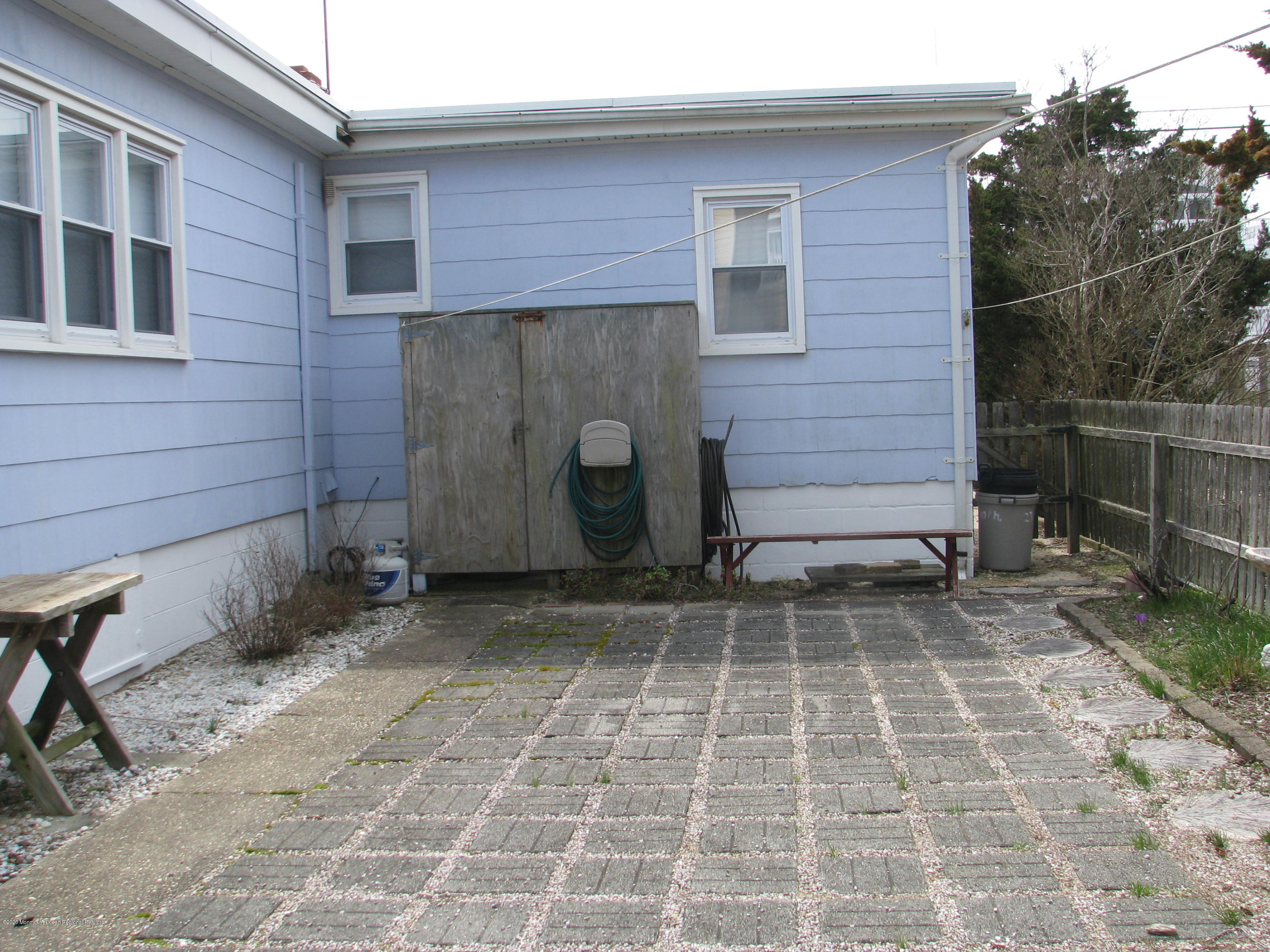 23 N 10th Street