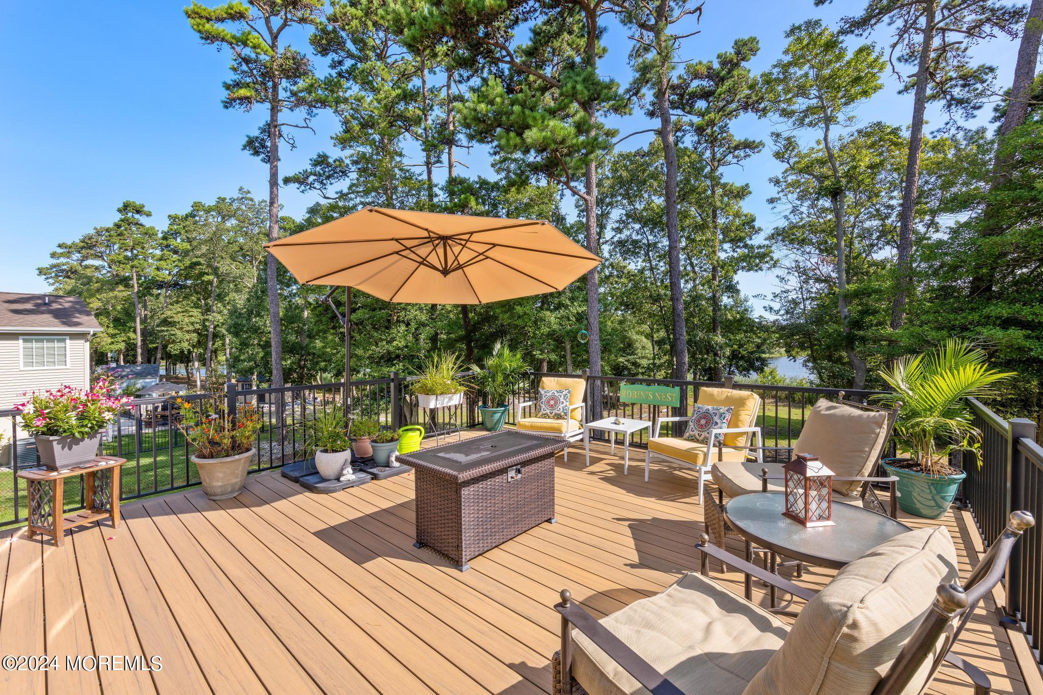 51 Waters Edge Drive