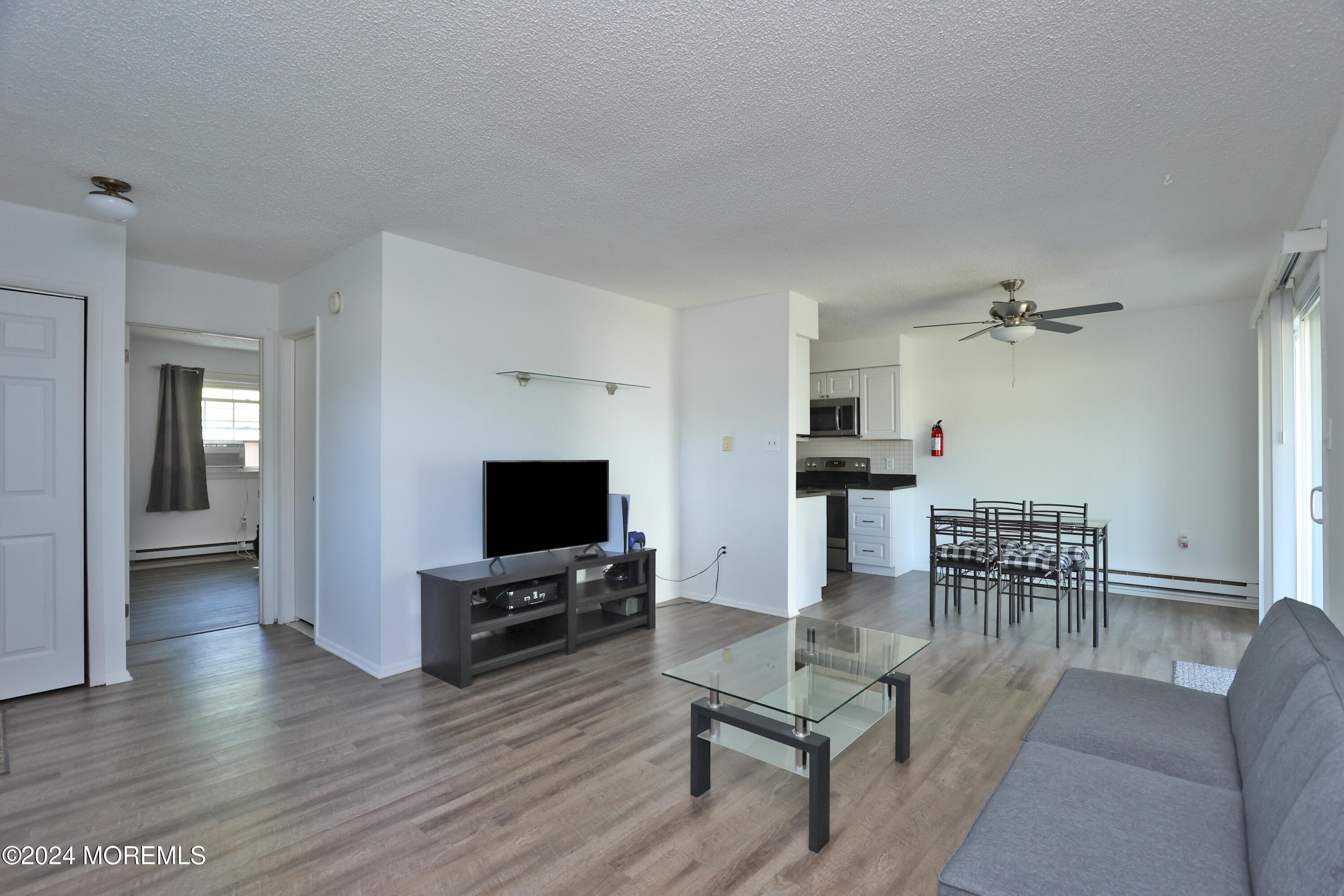 2 S Seas Court