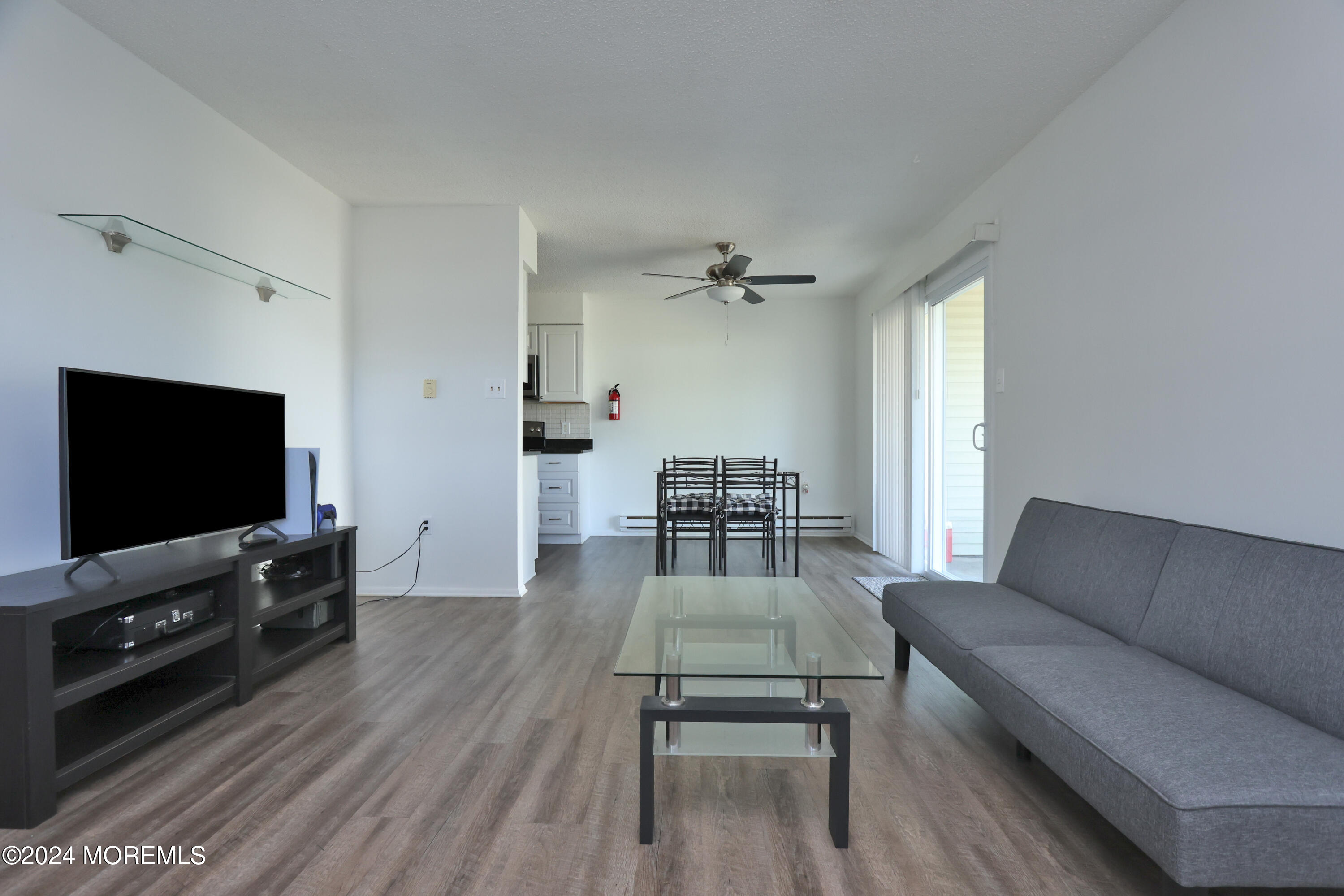 2 S Seas Court