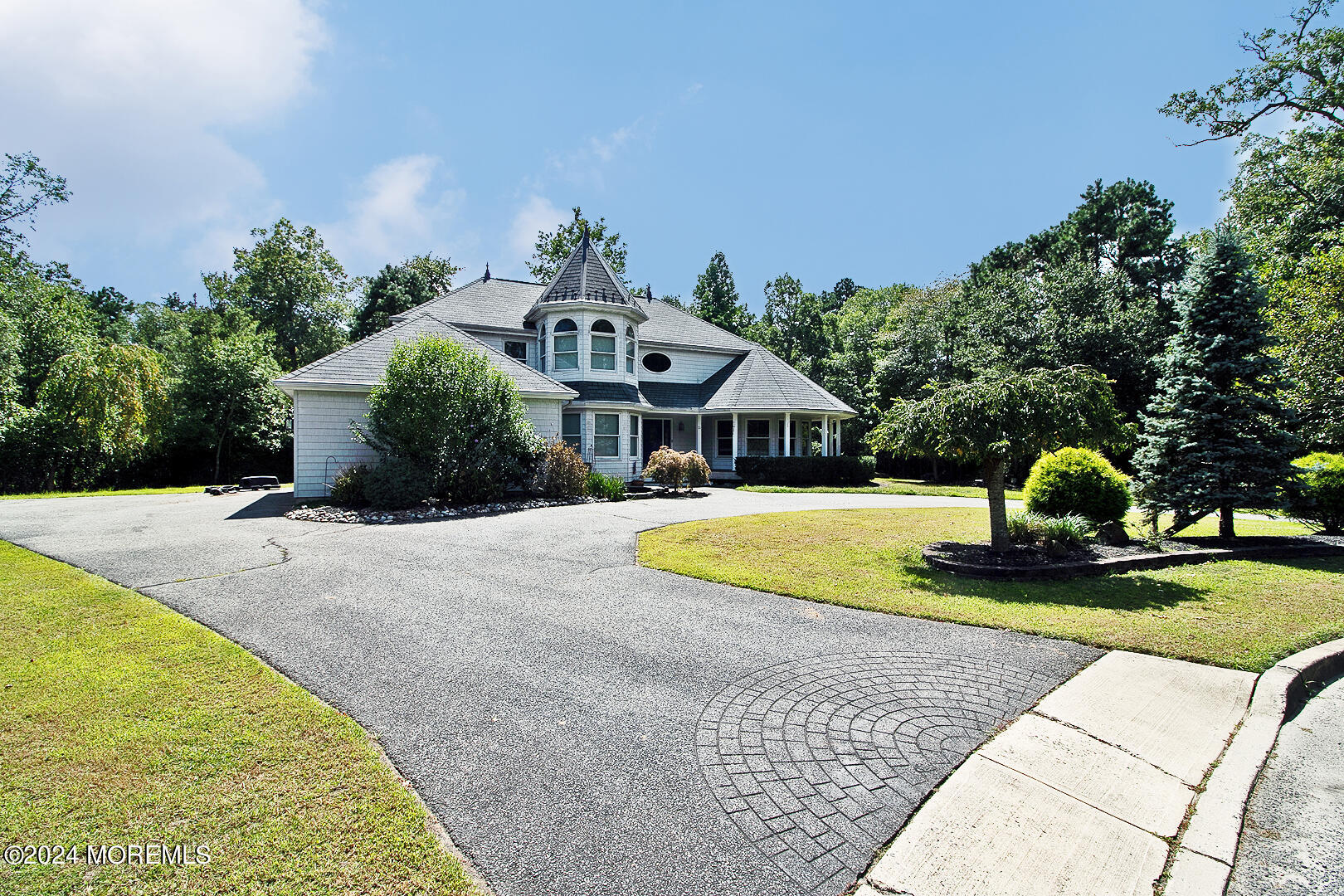 21 Bog Hollow Court
