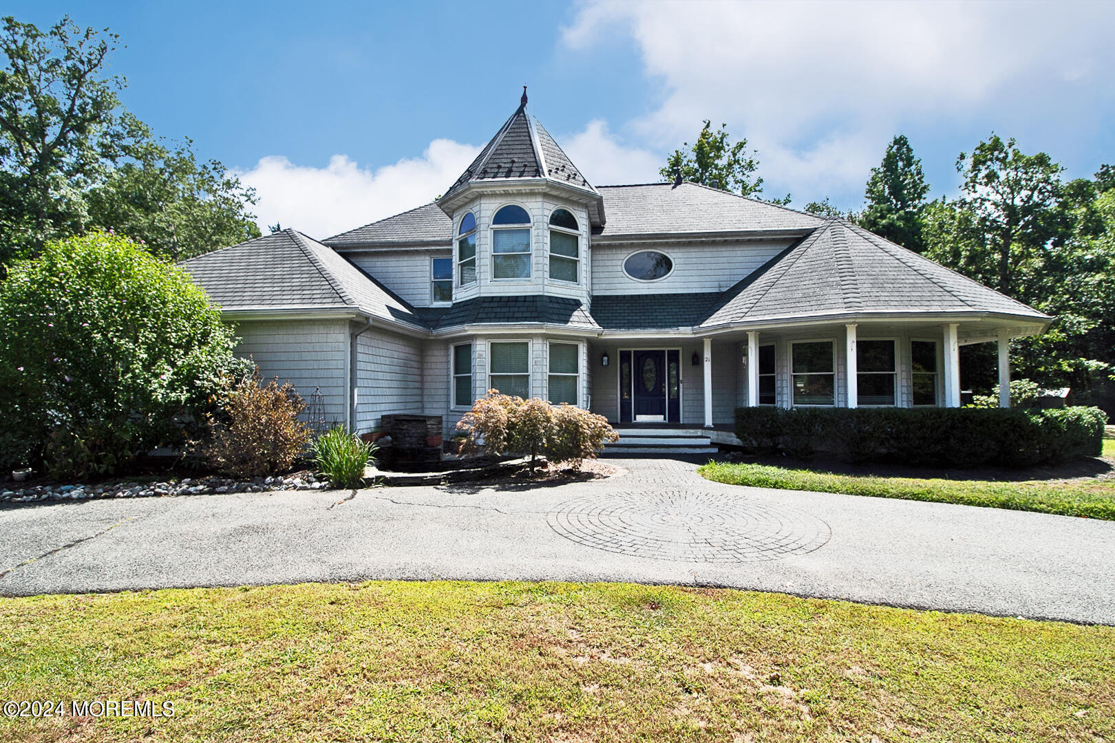 21 Bog Hollow Court