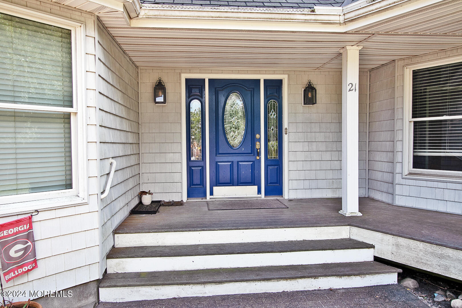 21 Bog Hollow Court