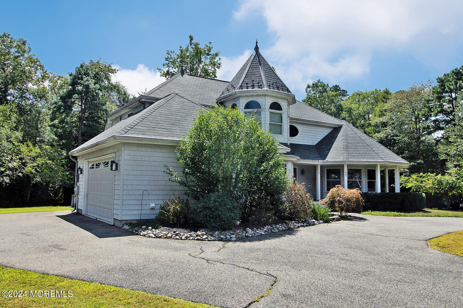 21 Bog Hollow Court