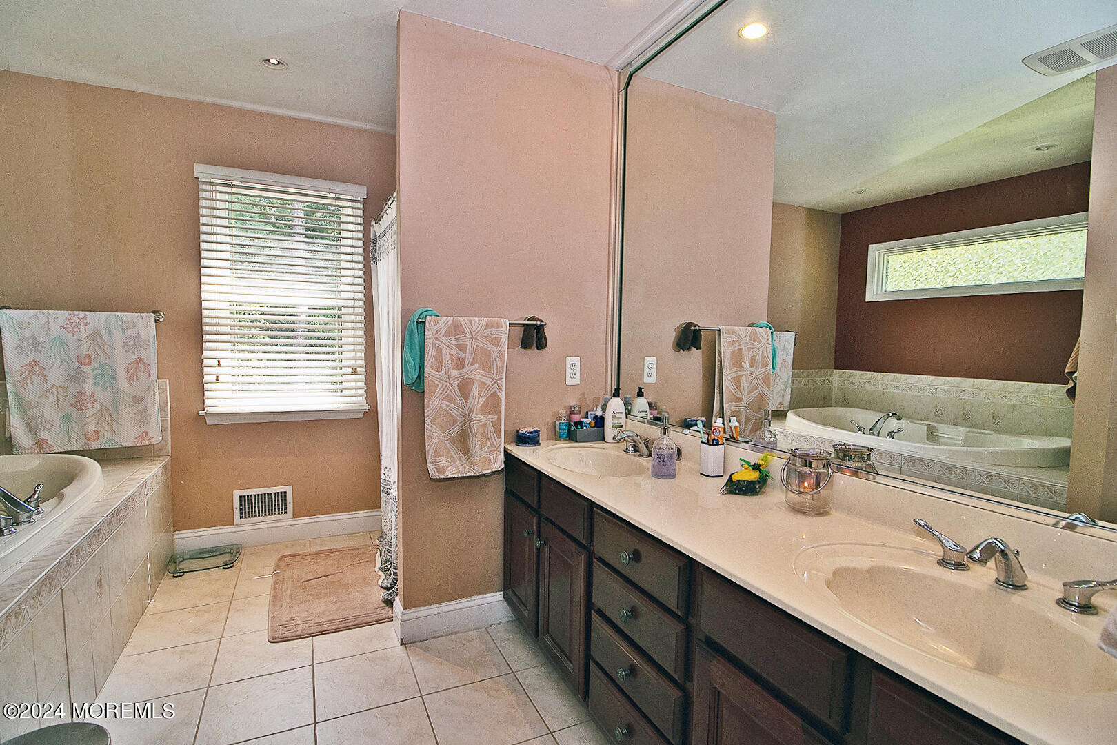 21 Bog Hollow Court