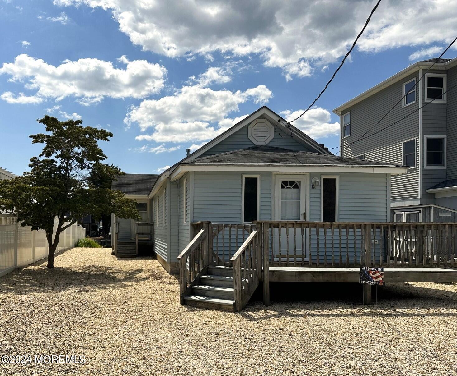 88 Edgewater Drive