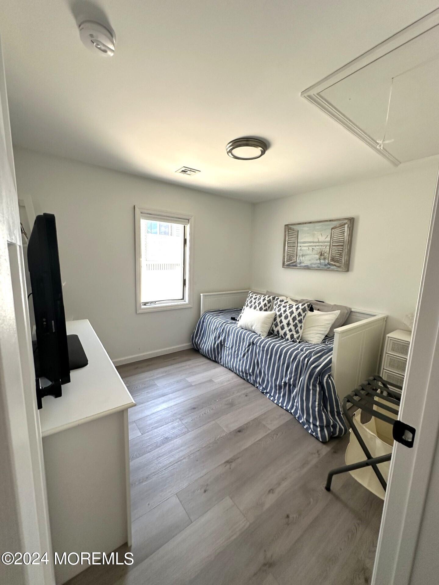 88 Edgewater Drive