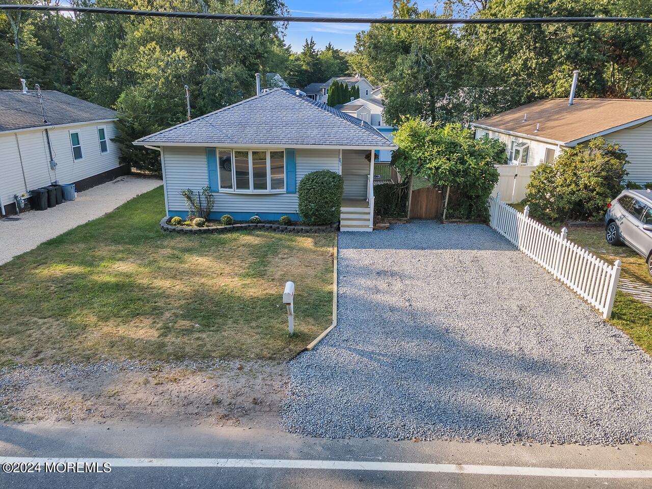 61 Lighthouse Drive