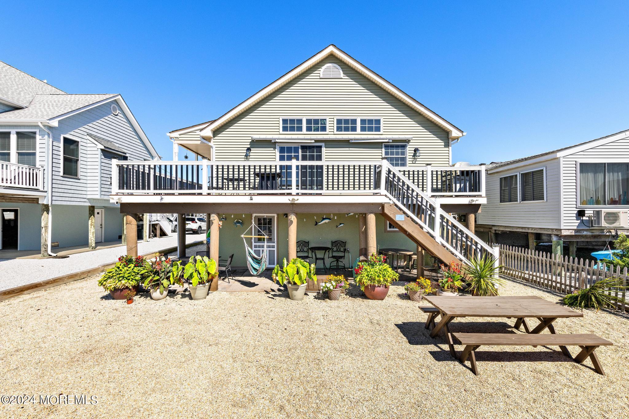 219 Heron Road