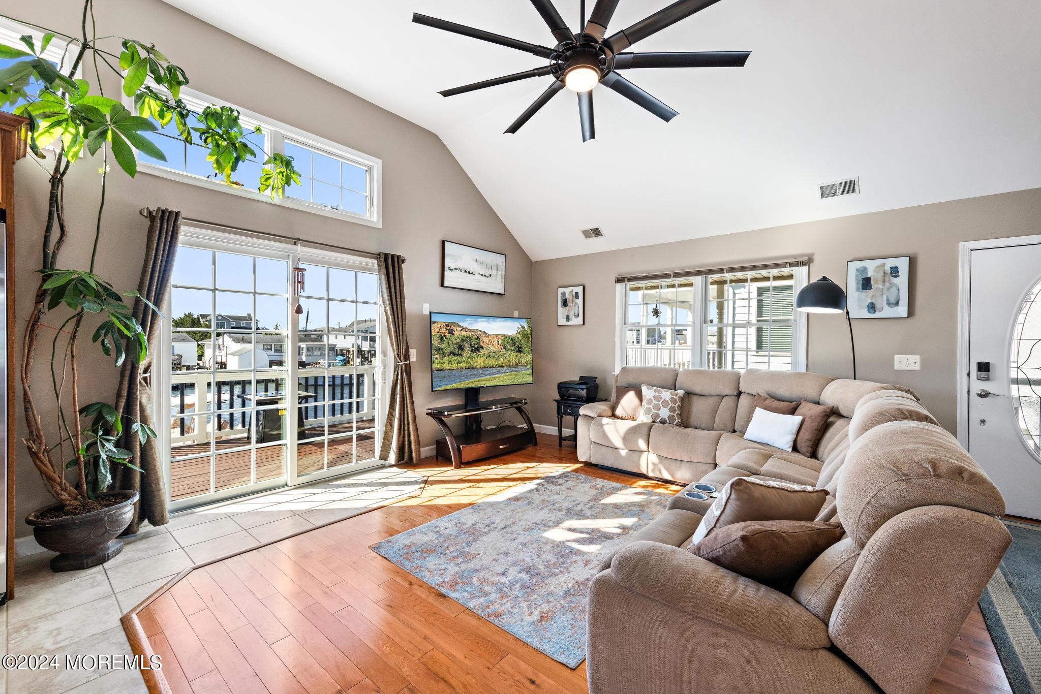 219 Heron Road