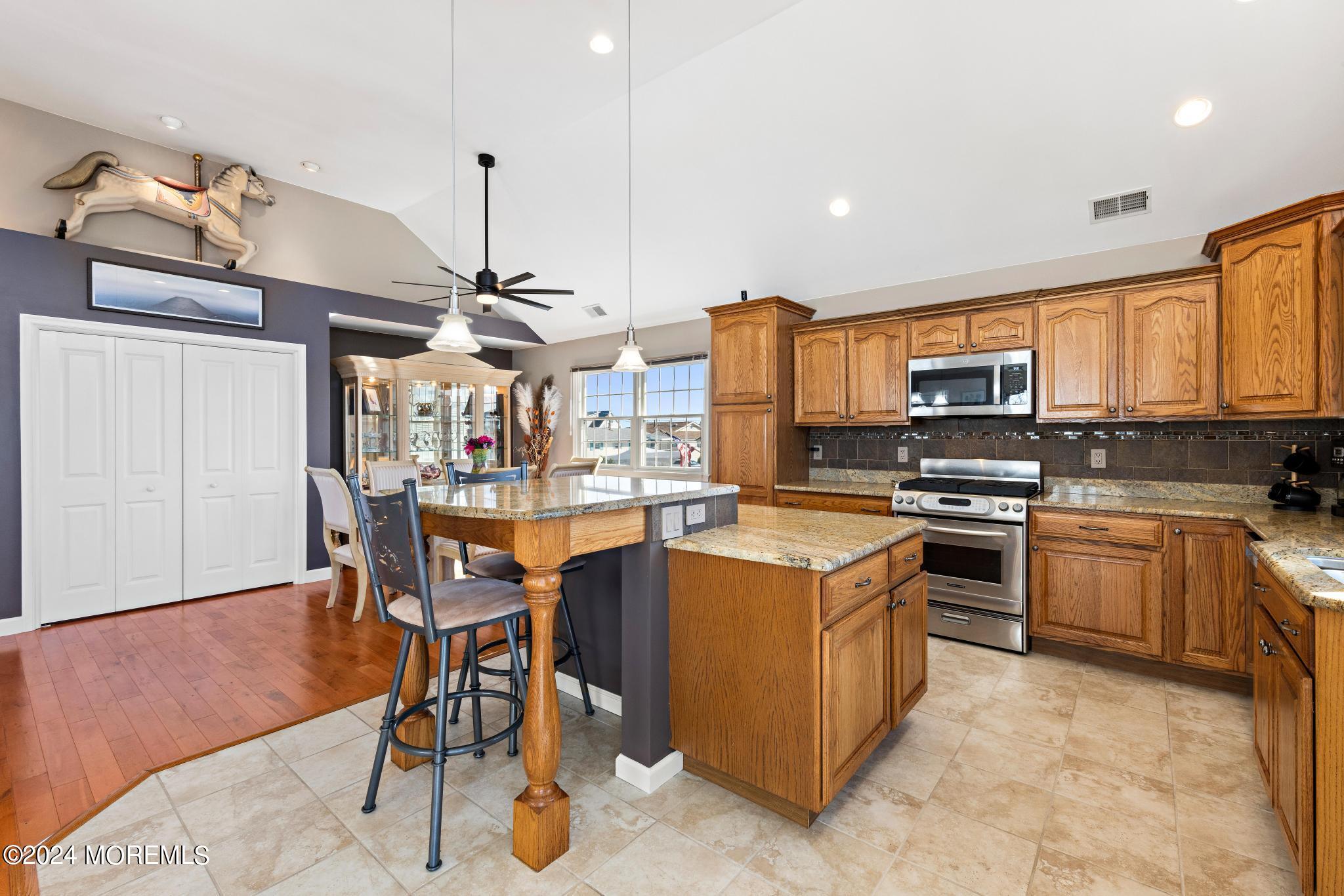 219 Heron Road