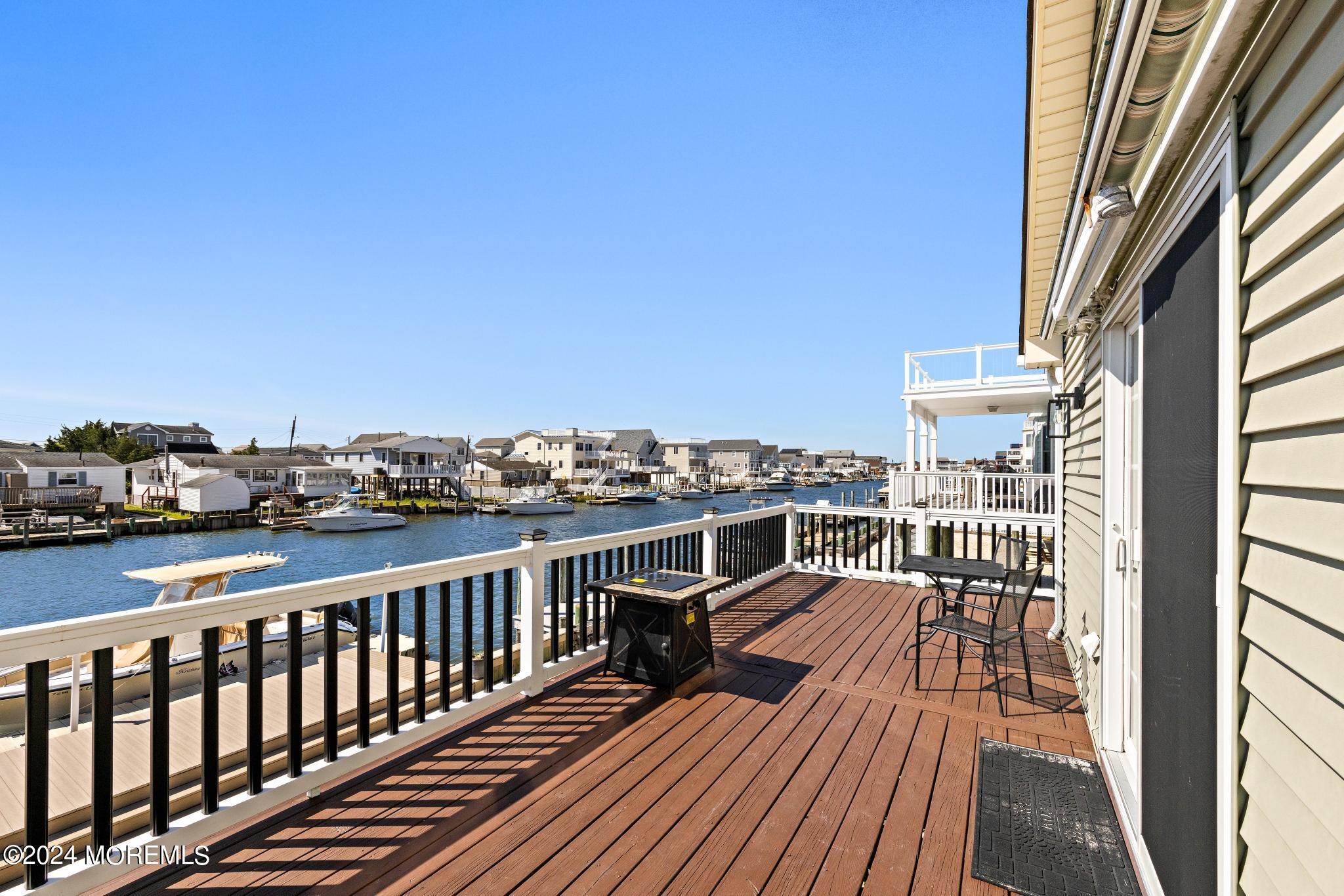 219 Heron Road