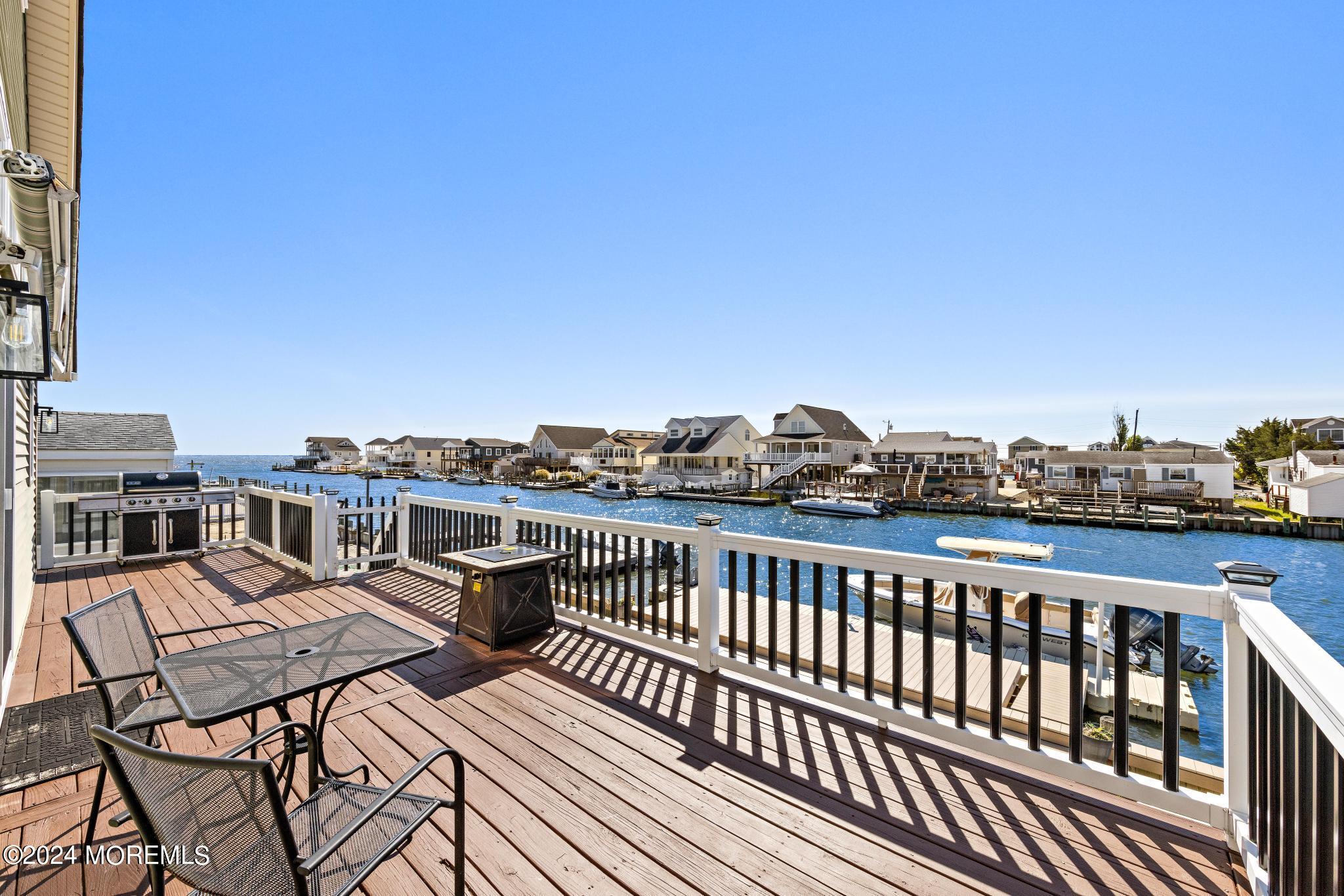 219 Heron Road