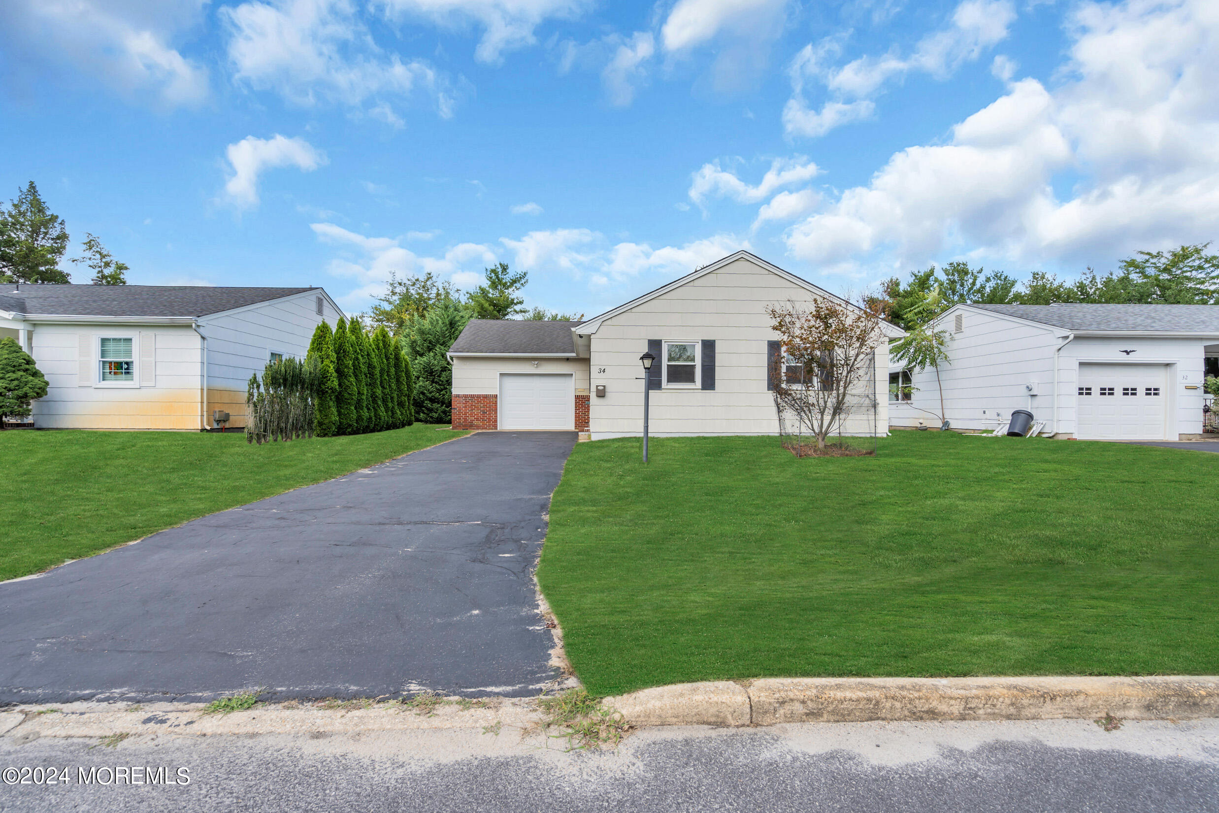 34 Sherwood Lane