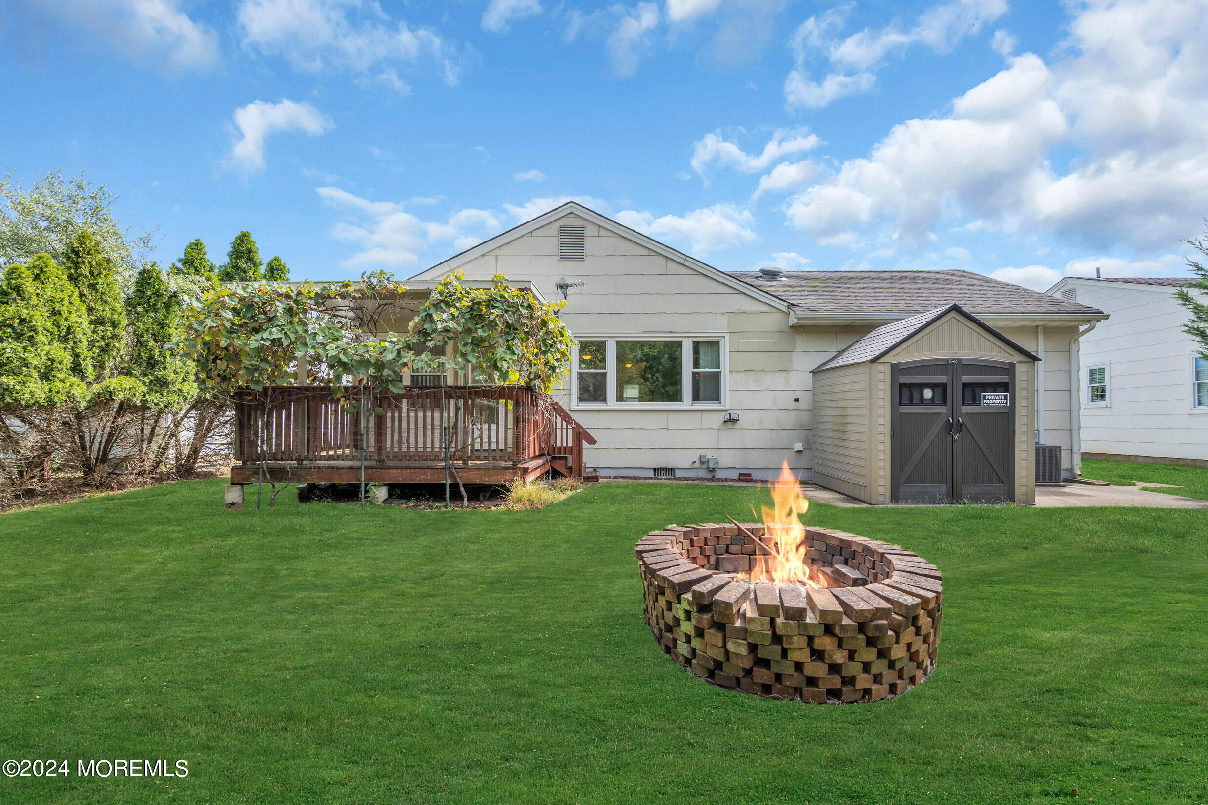 34 Sherwood Lane
