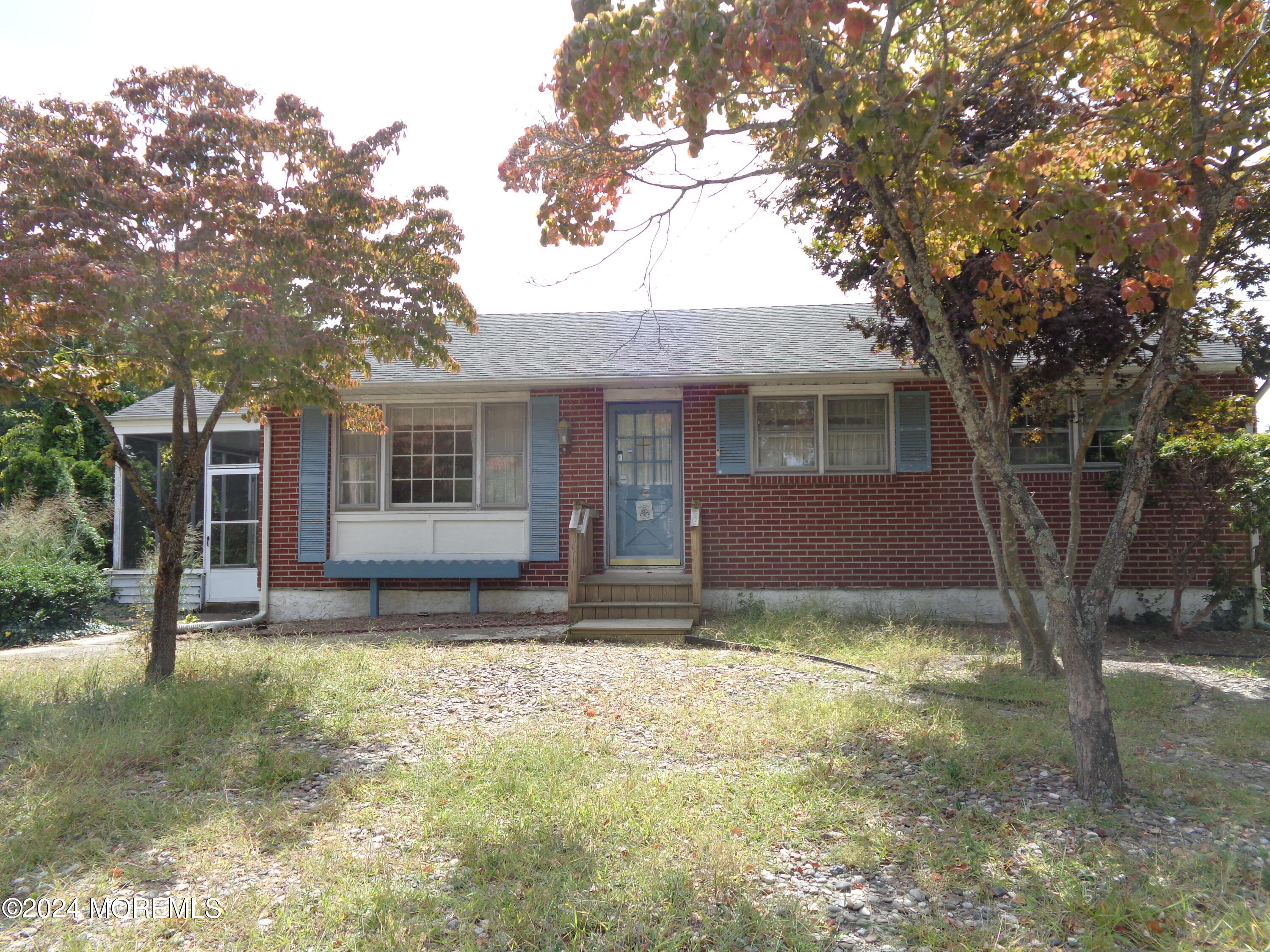 401 Springfield Avenue