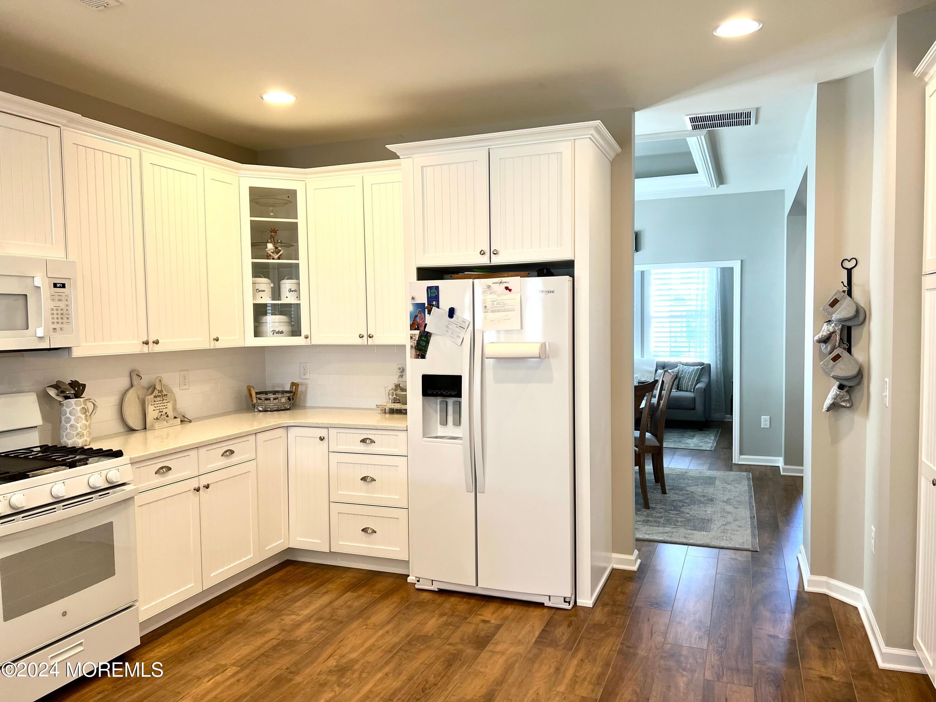 40 Aurora Circle