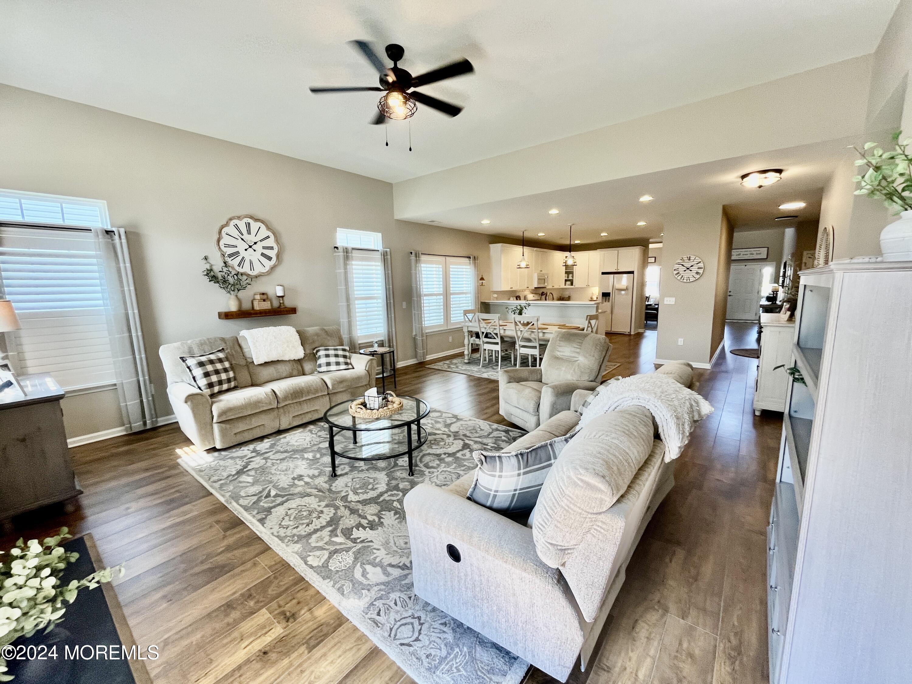 40 Aurora Circle