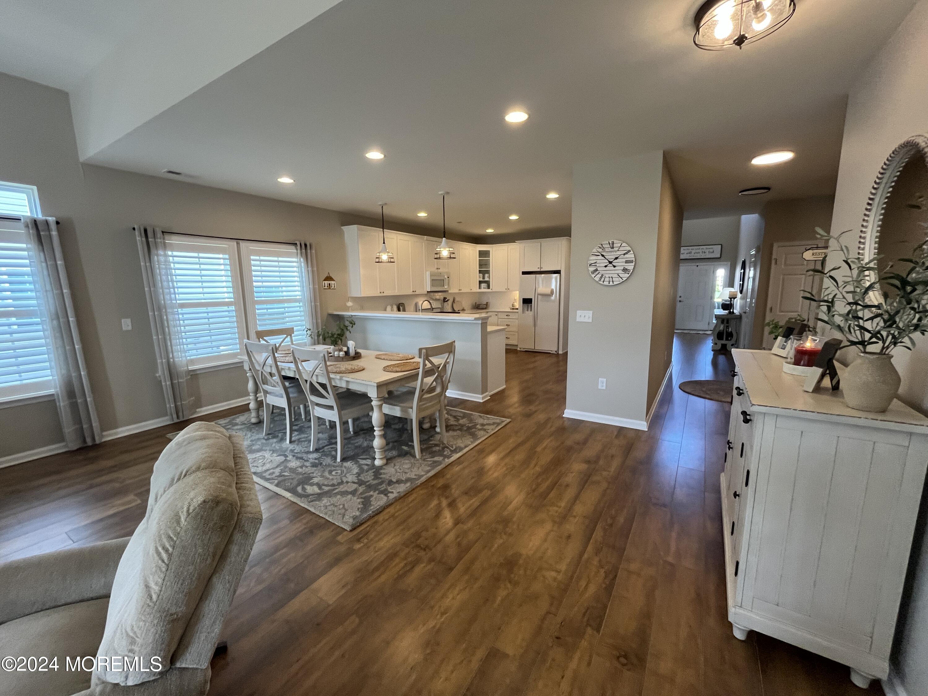 40 Aurora Circle