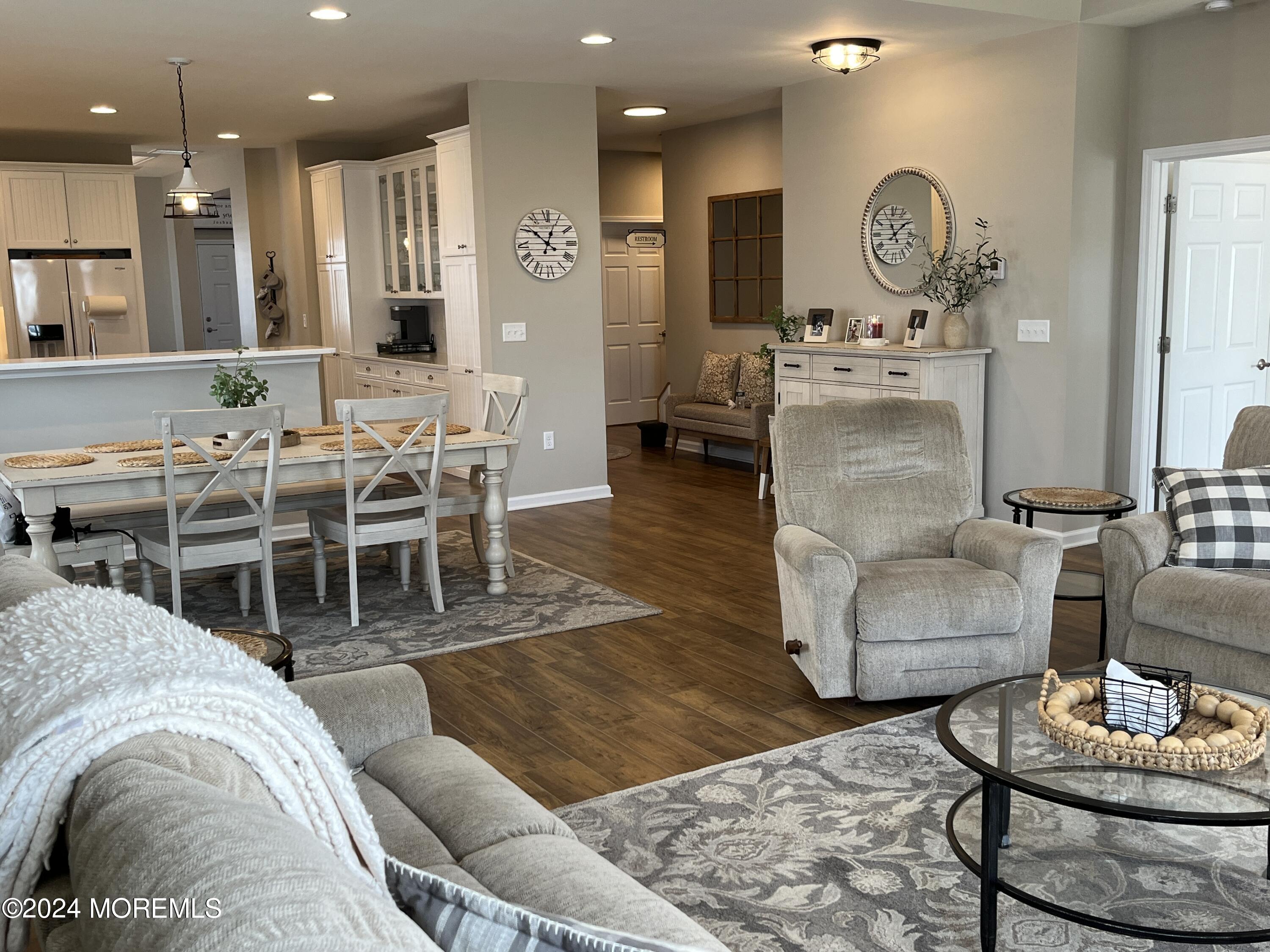 40 Aurora Circle
