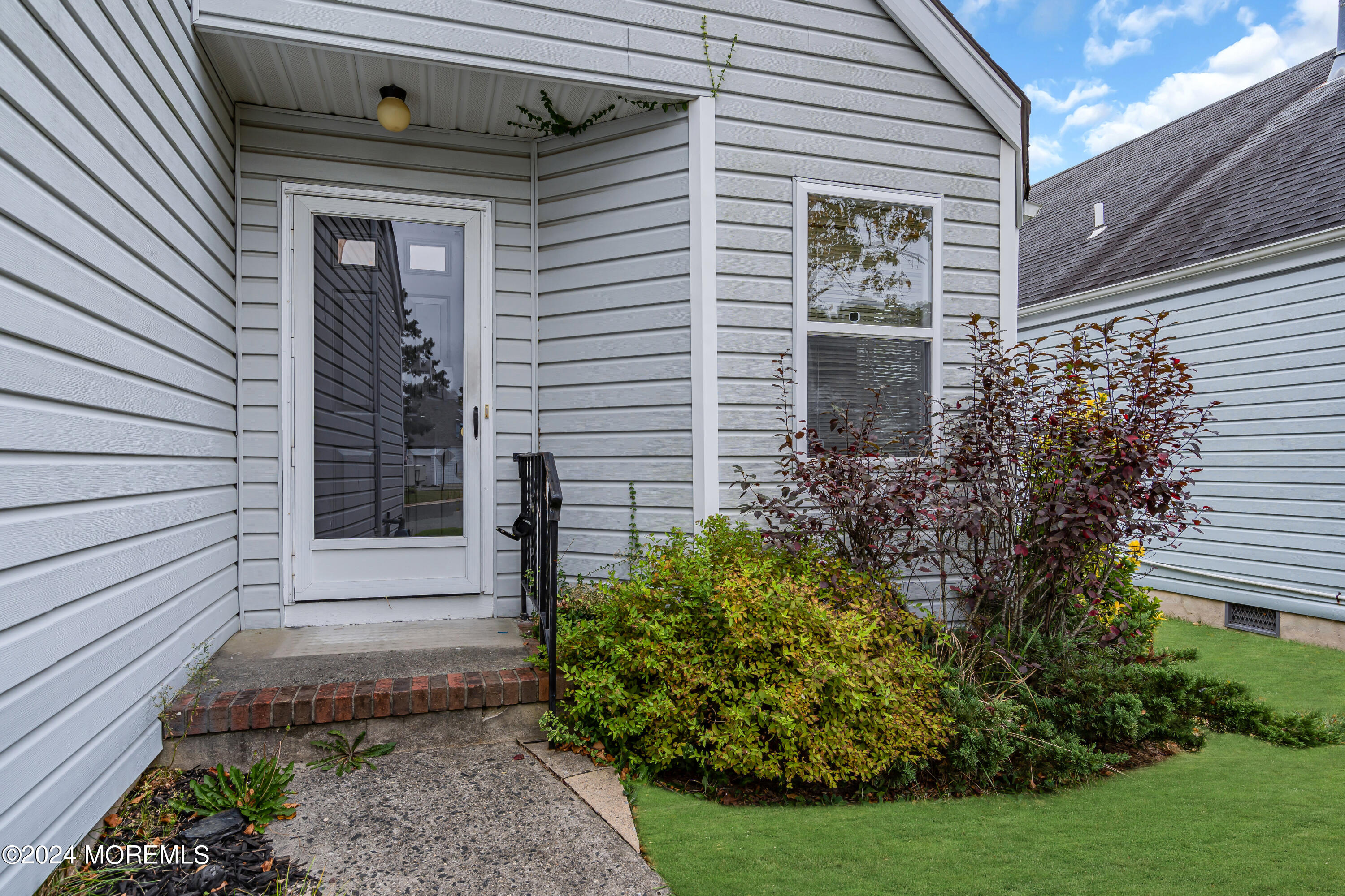111 Deerfield Drive
