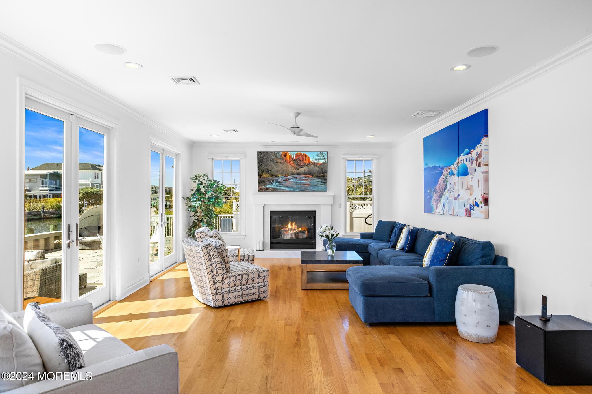 156 Marina Boulevard